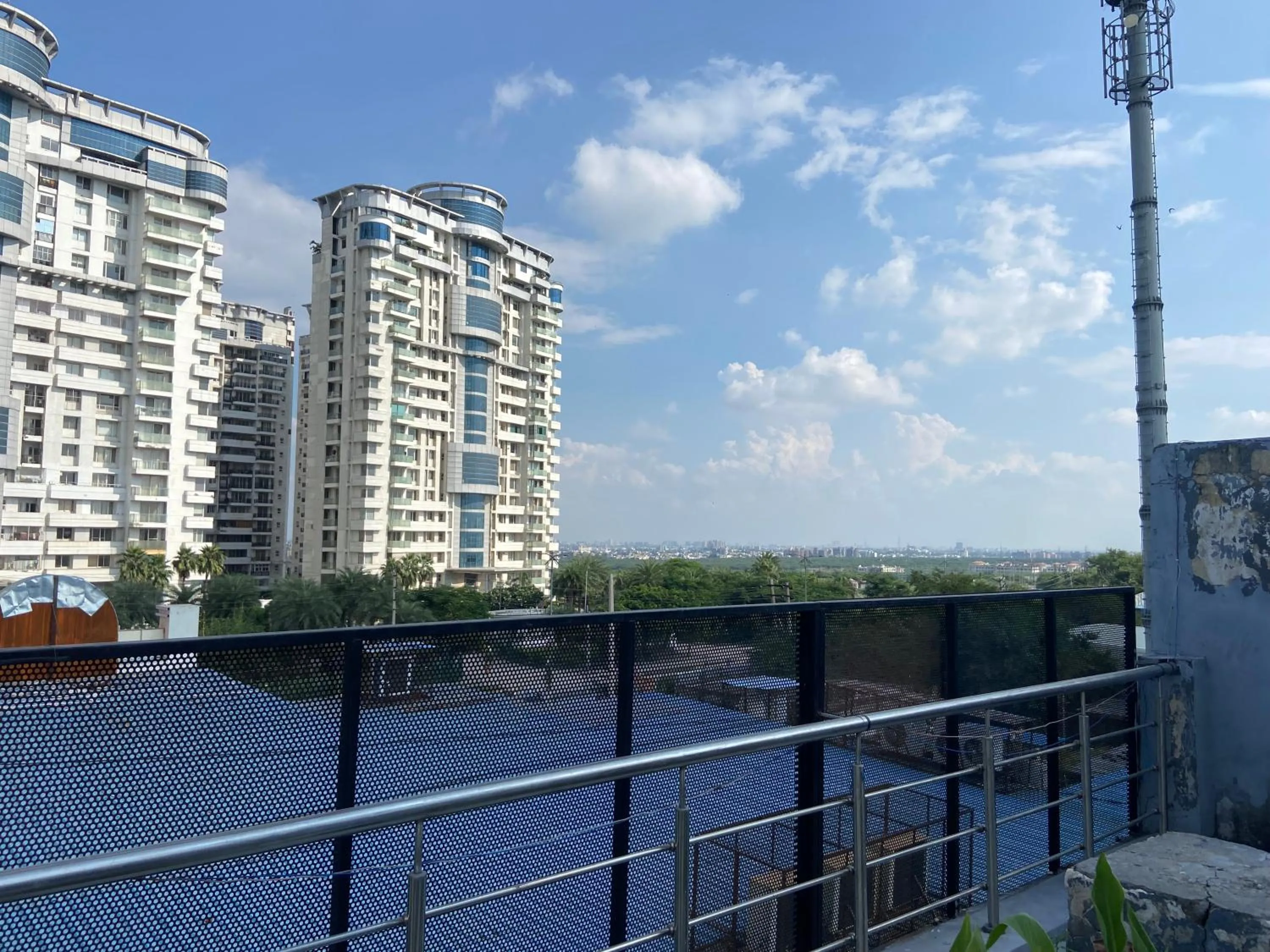 Property building in Hotel Aravali Inn & Banquet Hall