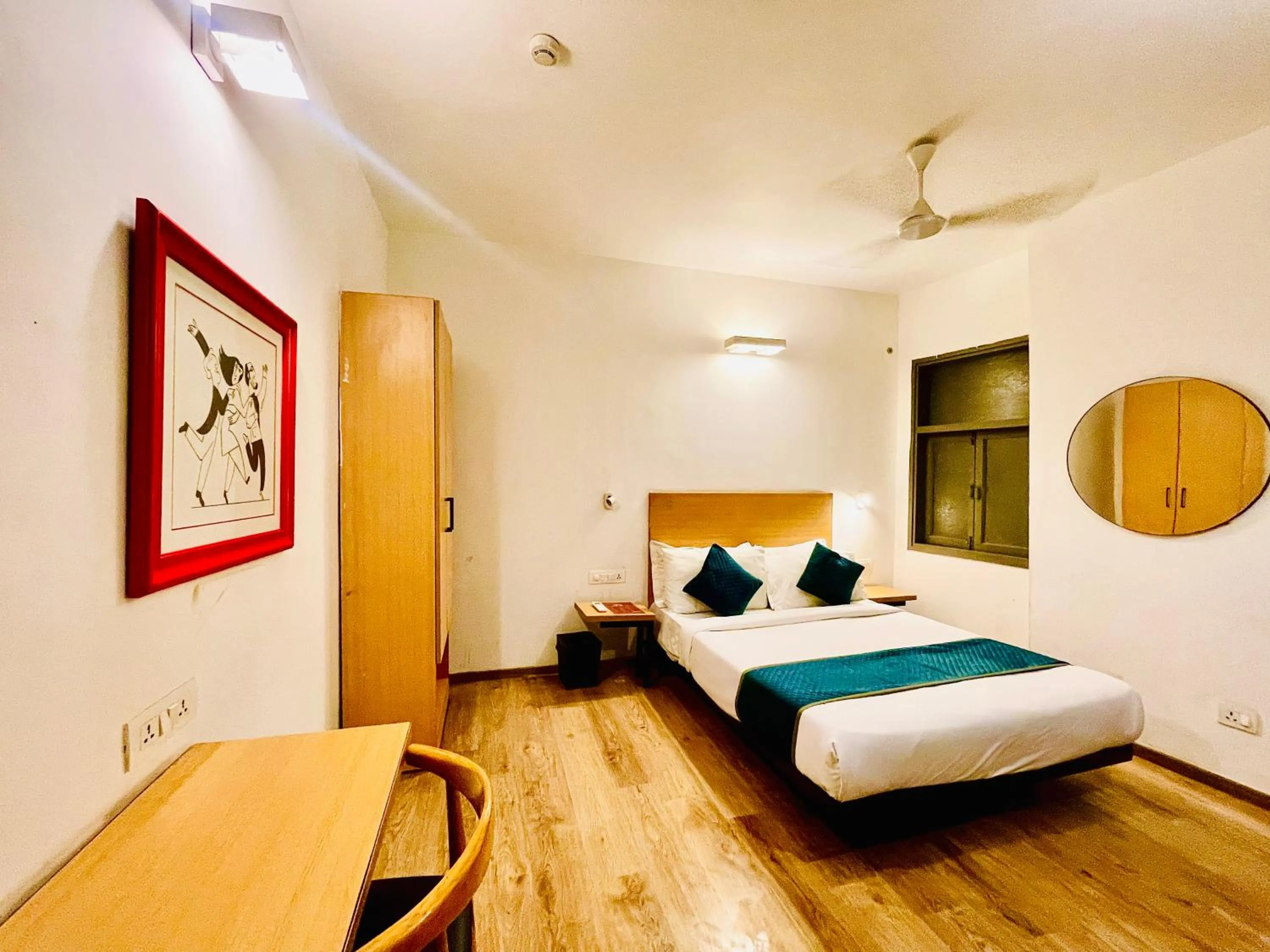 Bedroom in Hotel Aravali Inn & Banquet Hall