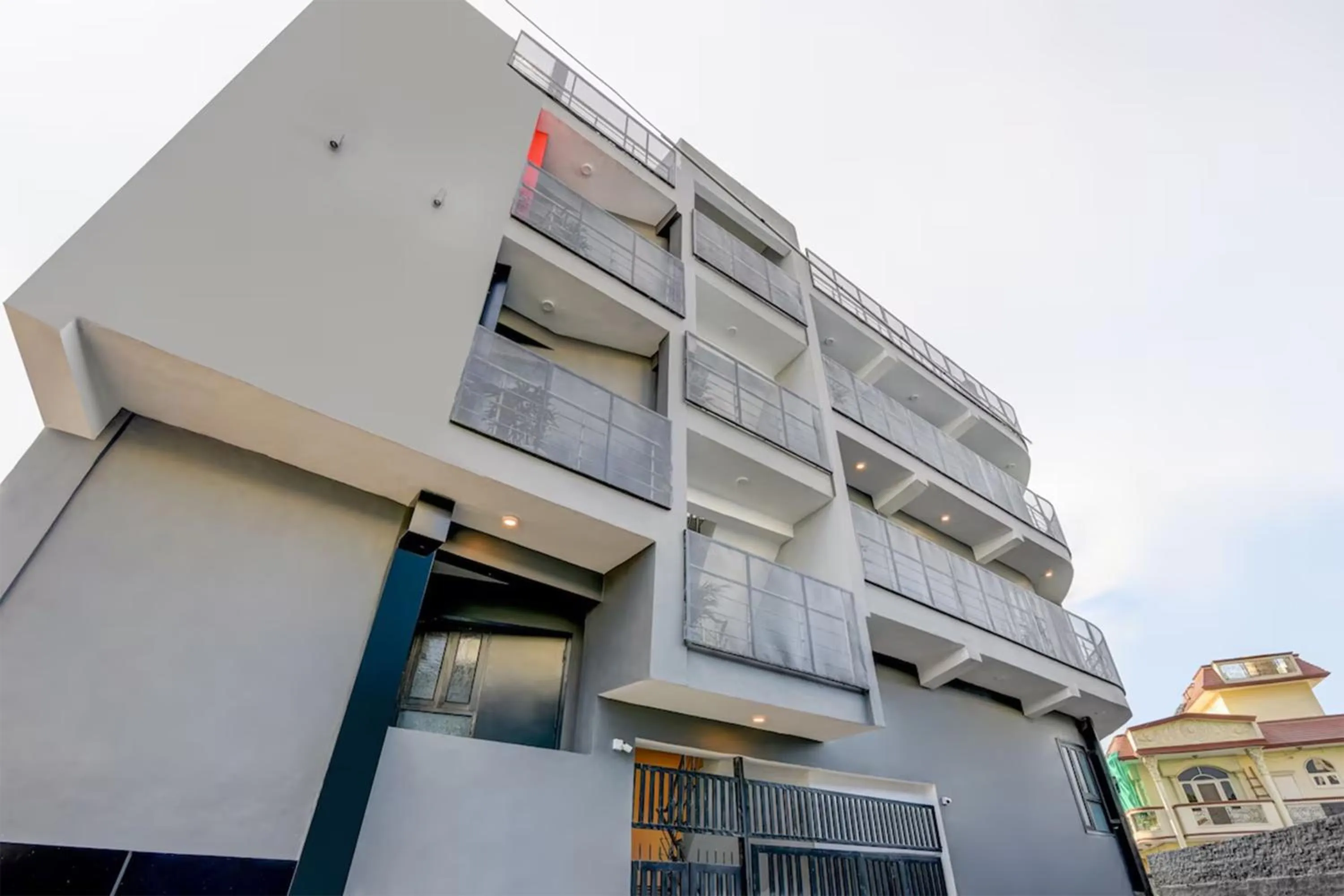 Property building in Hotel Aravali Inn & Banquet Hall