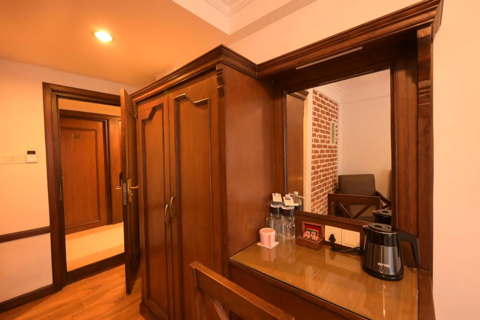 Bedroom in Gallery Park Hotel