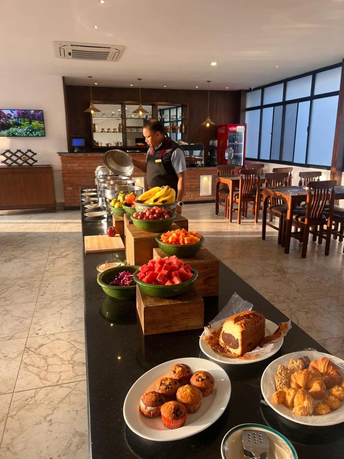 Restaurant/places to eat in Gallery Park Hotel