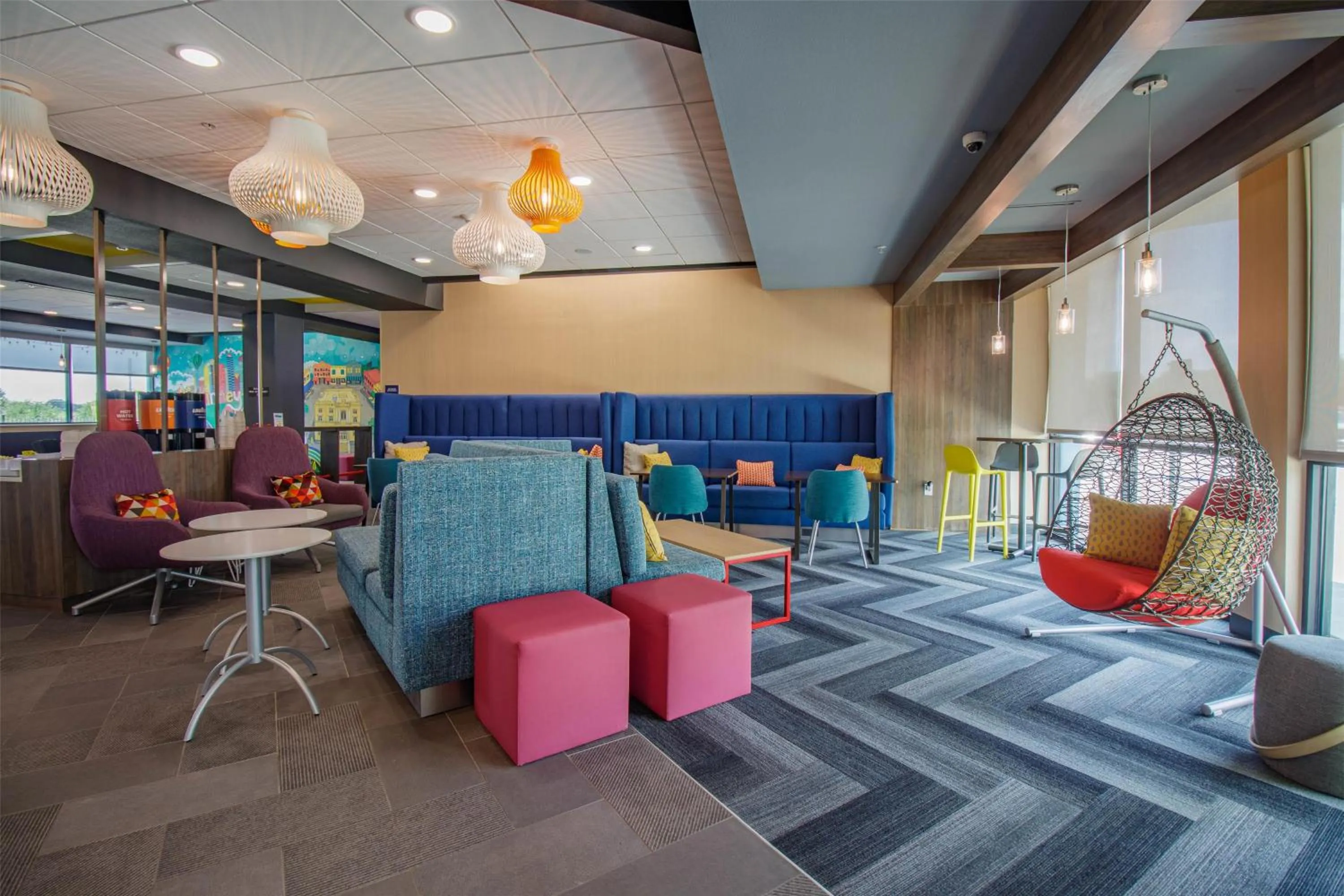 Lobby or reception in Tru By Hilton Mckinney