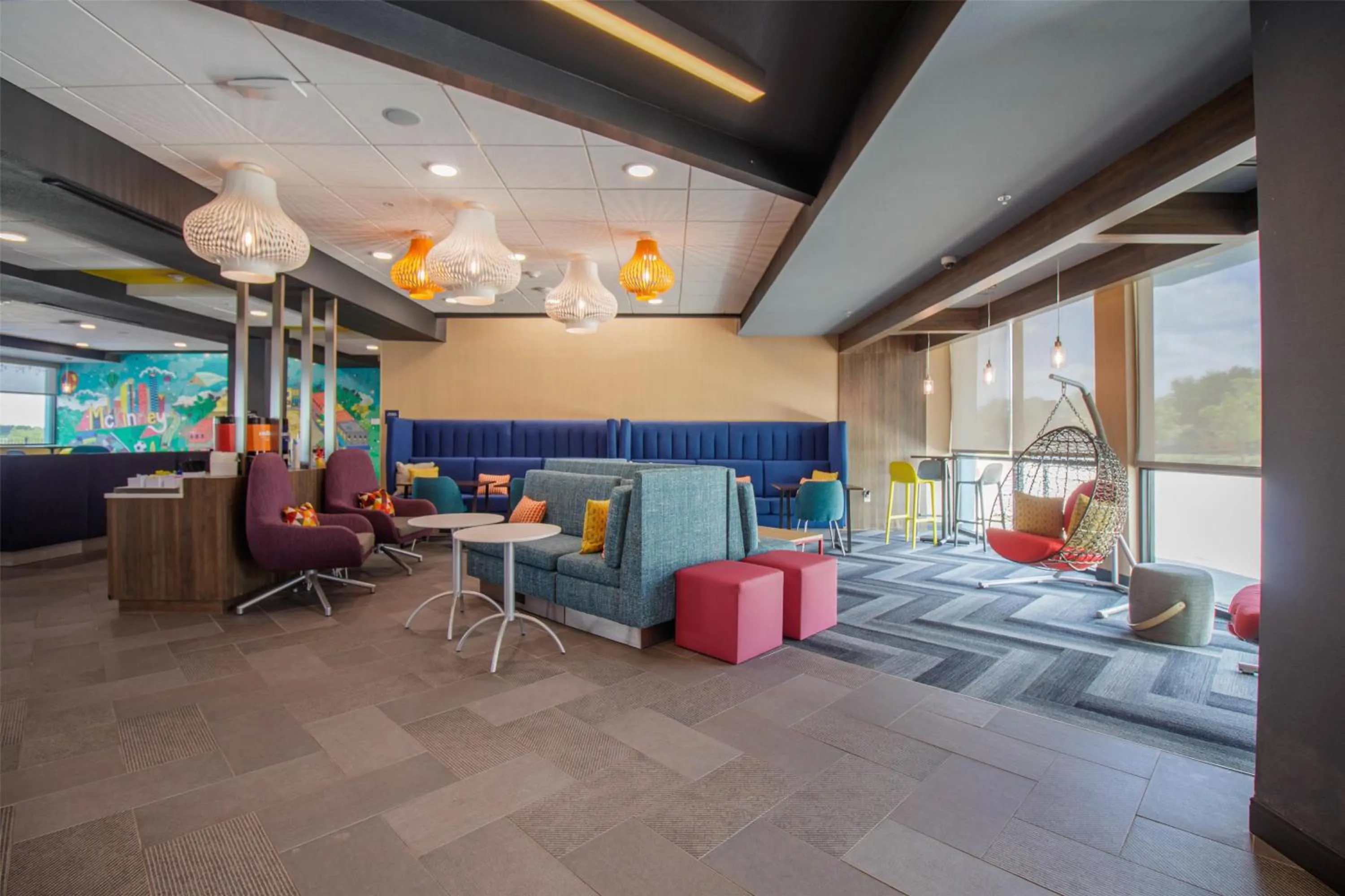 Lobby or reception in Tru By Hilton Mckinney
