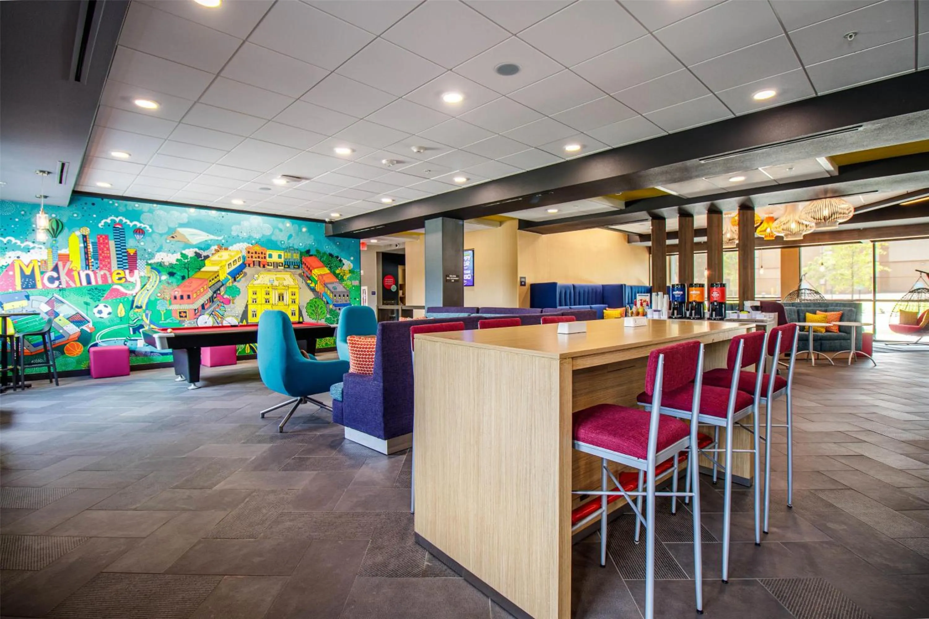 Lobby or reception in Tru By Hilton Mckinney