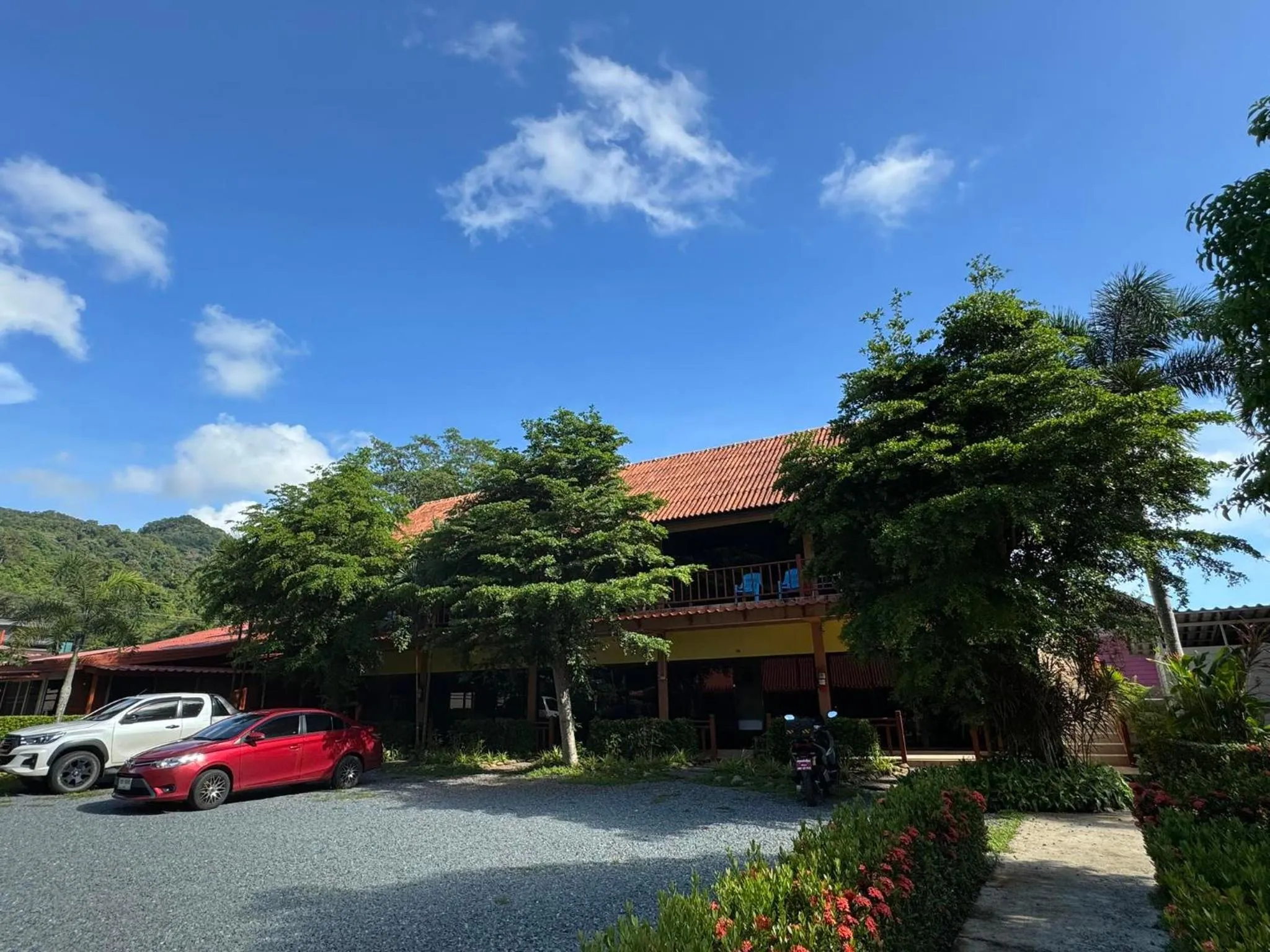 Parking in Boonya Resort Koh Chang