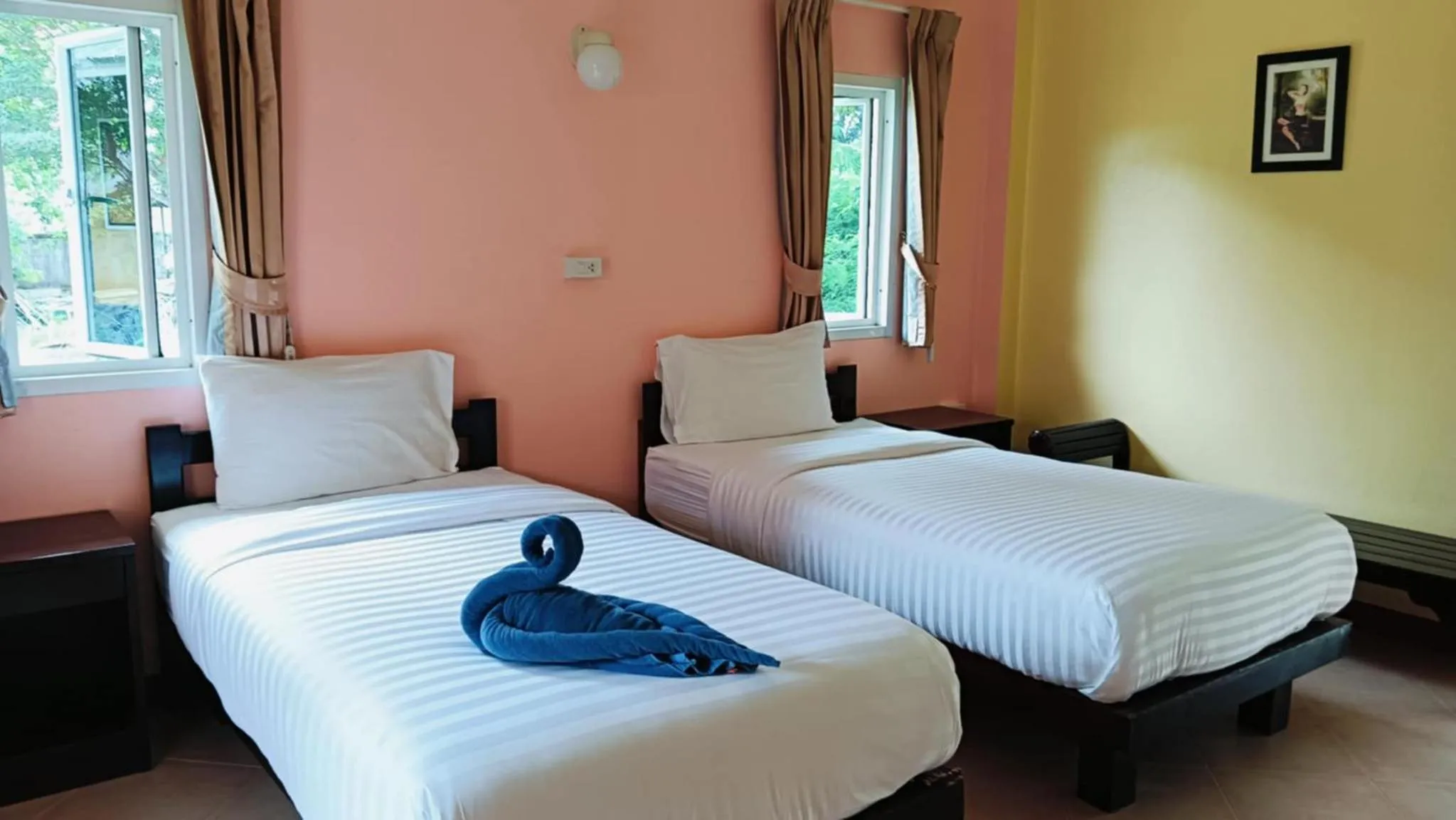 Bed in Boonya Resort Koh Chang