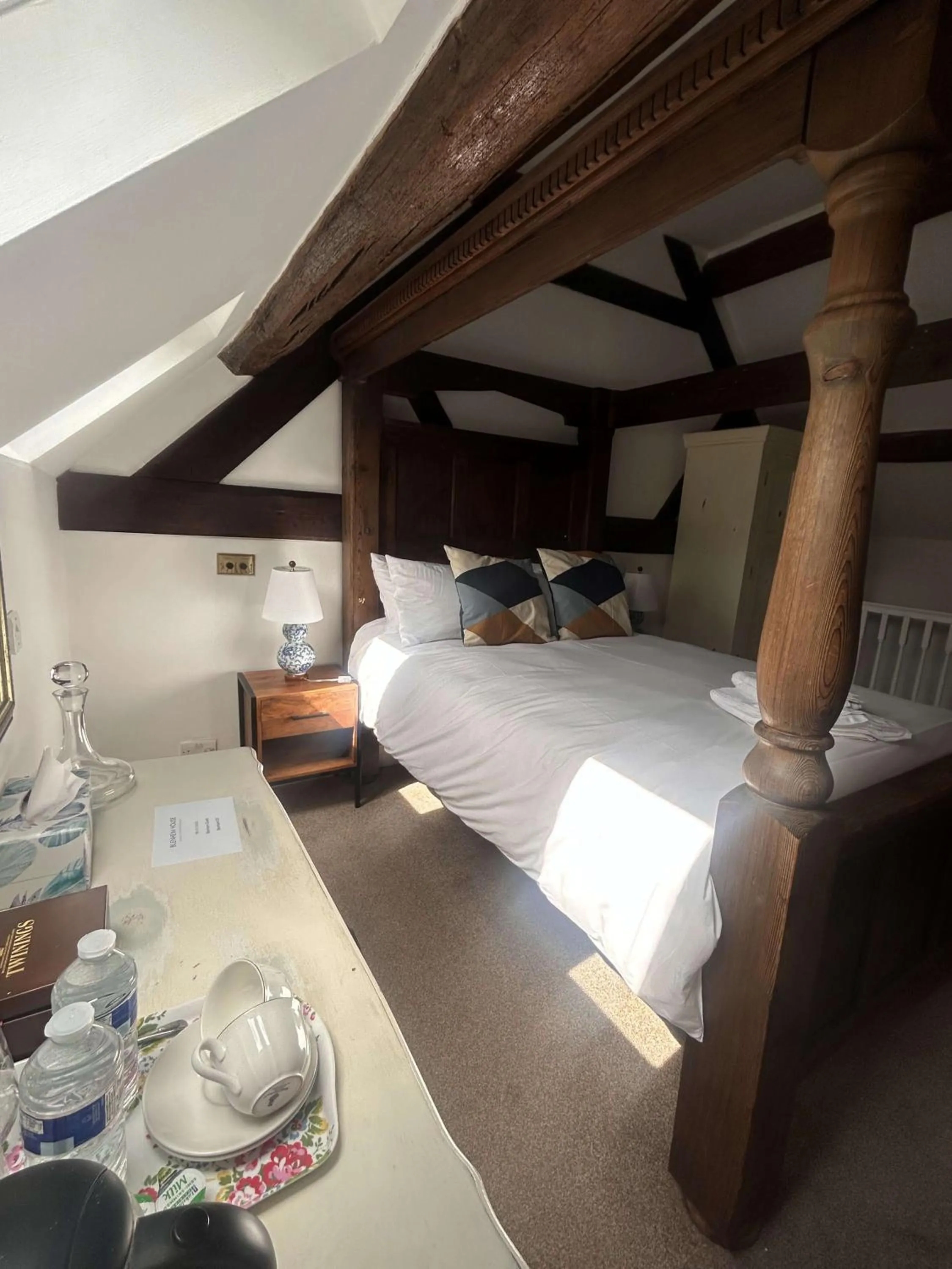 Bedroom, Bed in OYO Blenheim House