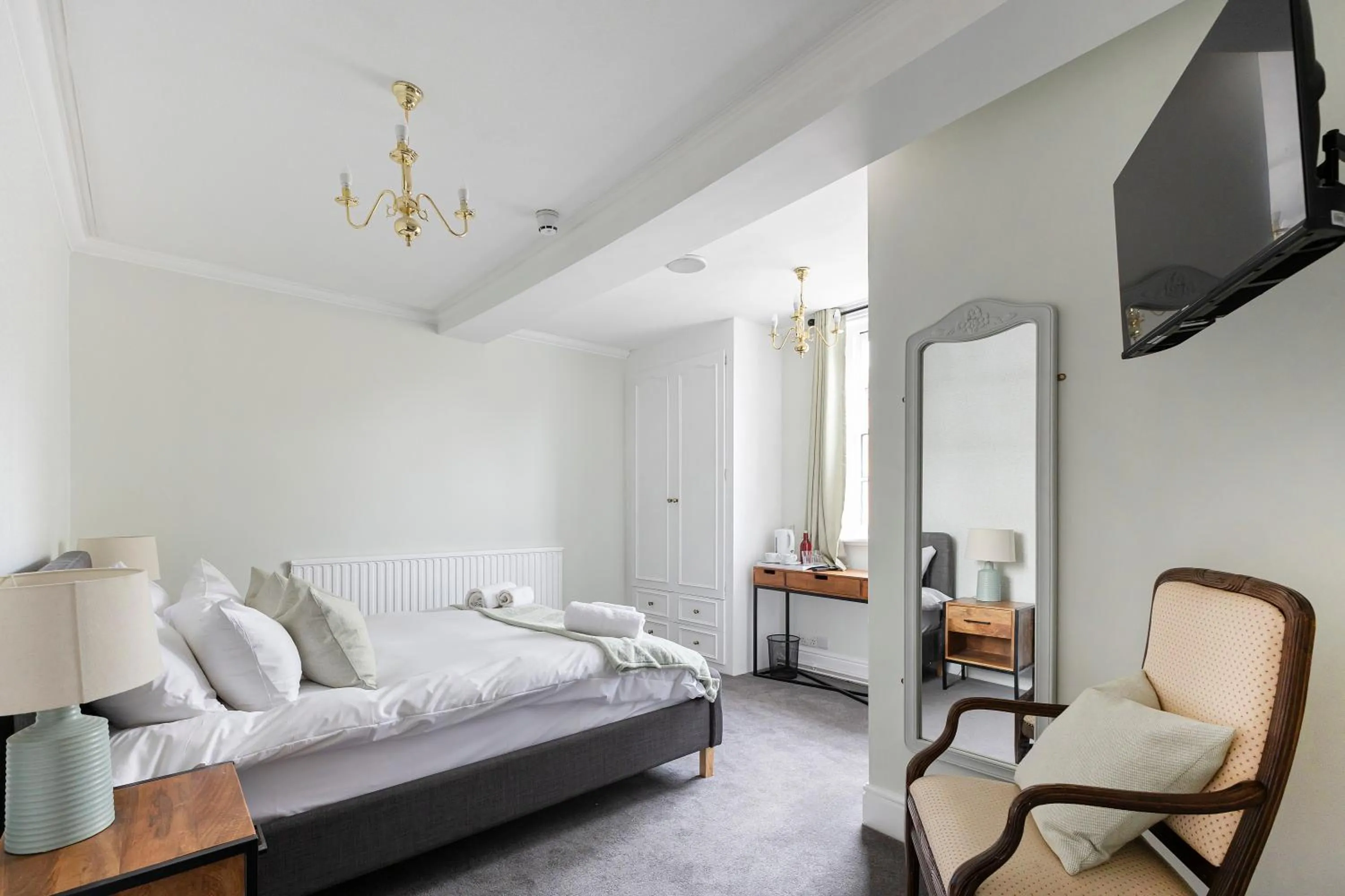 Bedroom, Bed in OYO Blenheim House