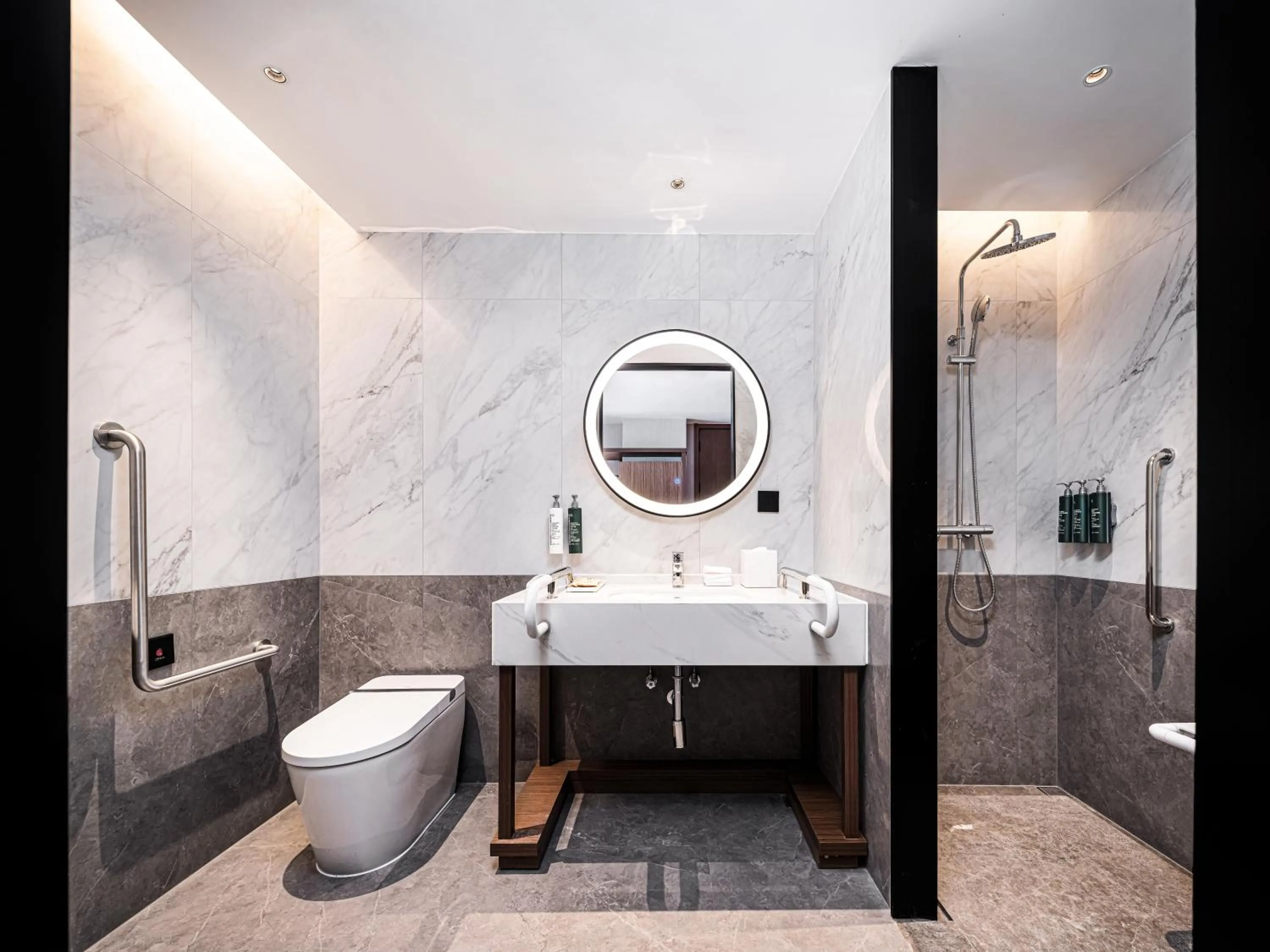 Toilet in Hilton Garden Inn Anqing Susong