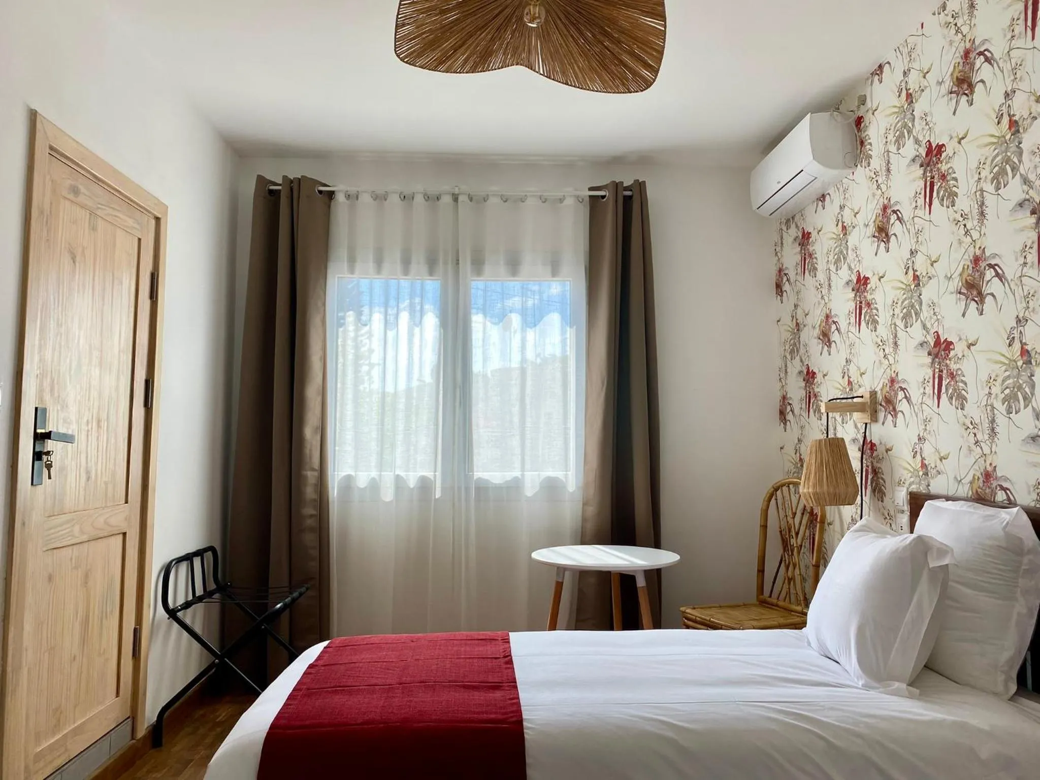 Bed in Hôtel ESCALE - Aéroport Ivato