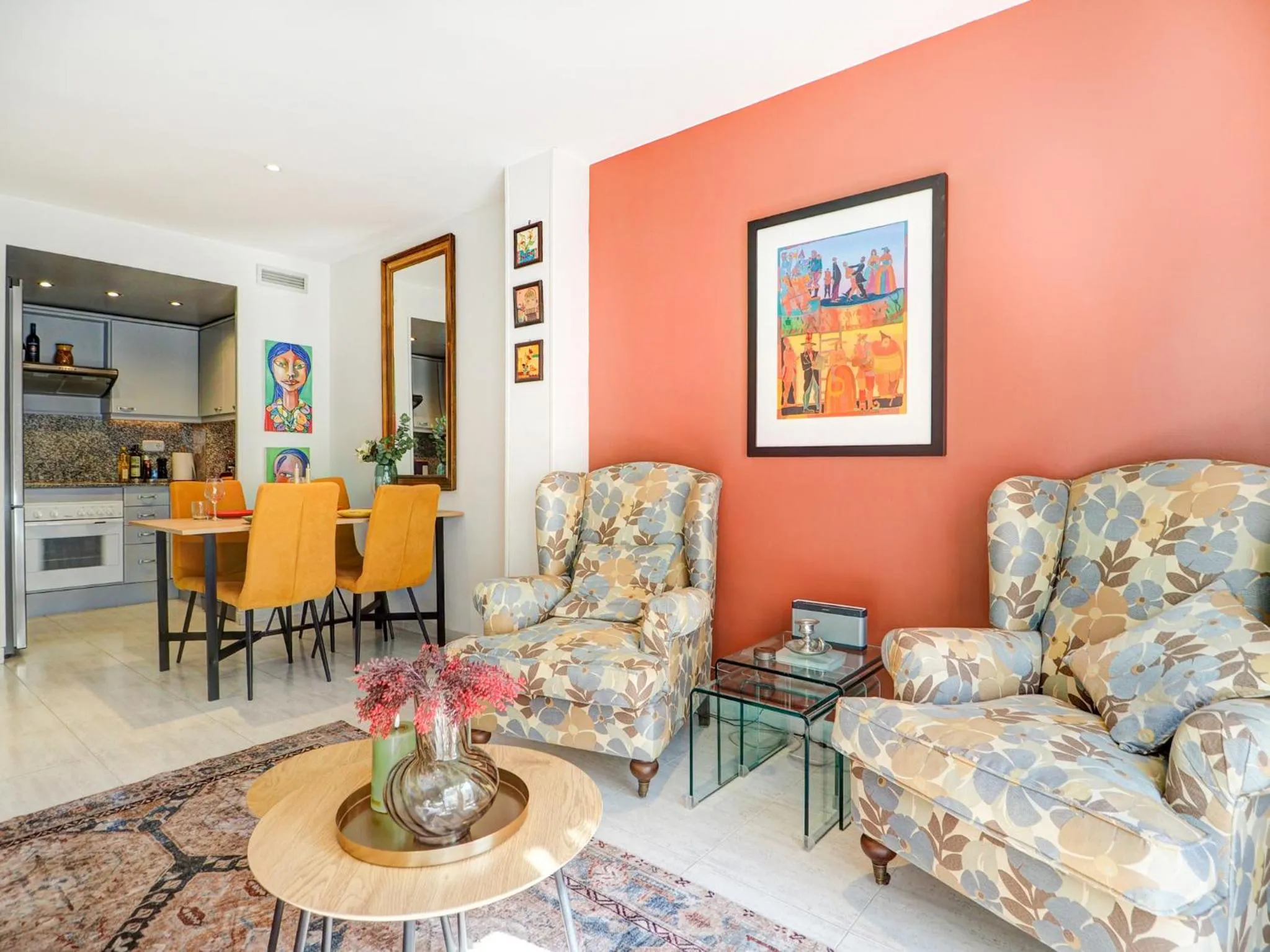Casa Rainbow by Hello Homes Sitges