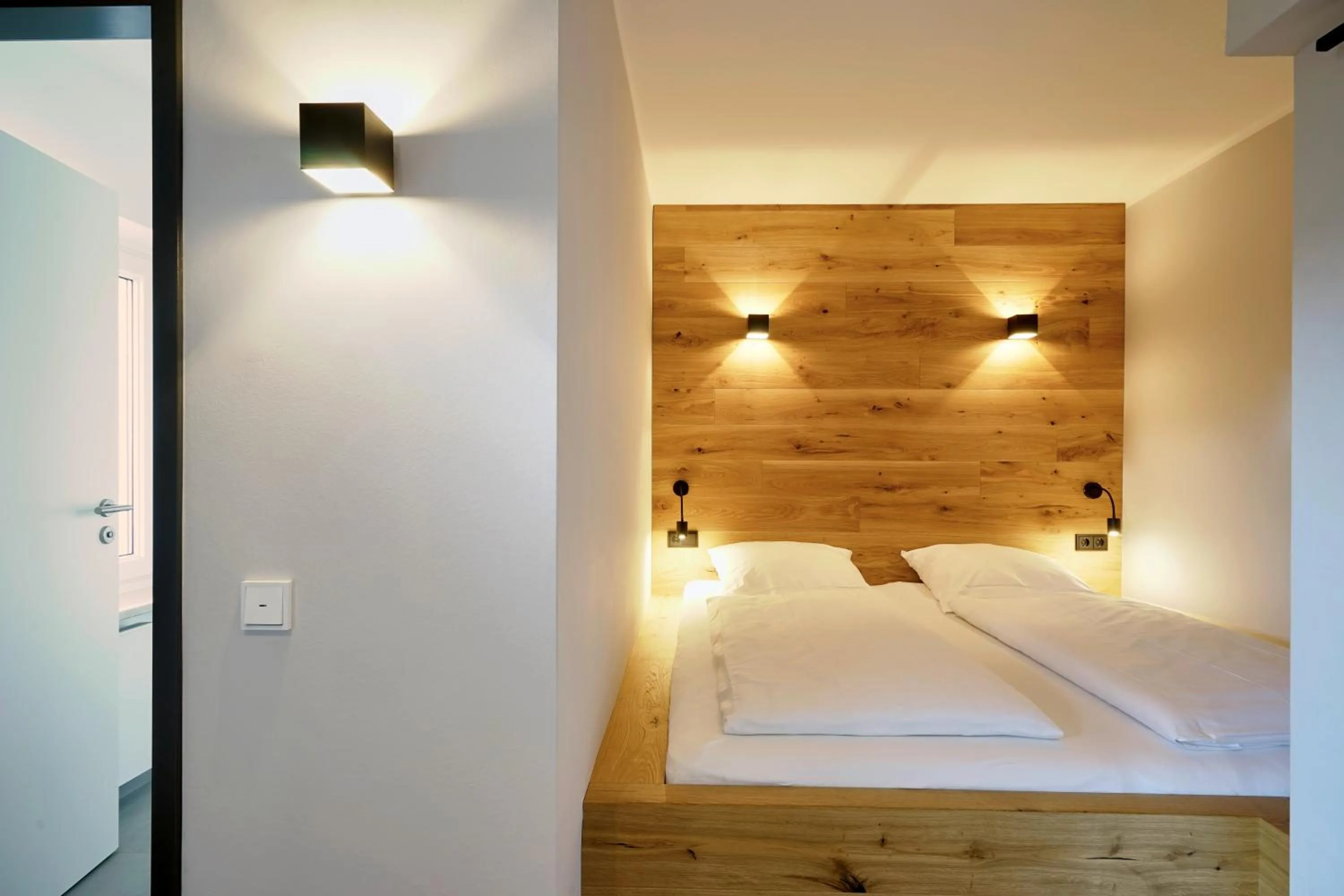 Bed in Gasthof Neuwirt Unterföhring