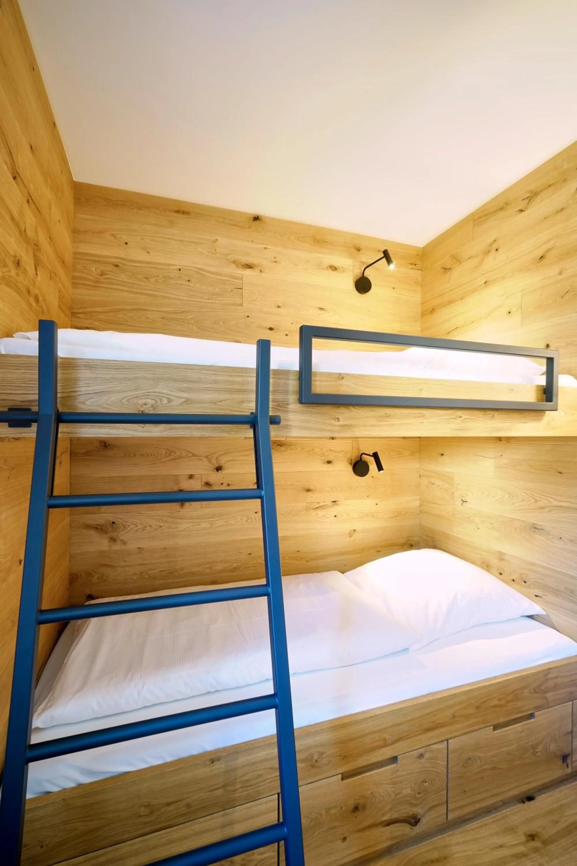 Bed in Gasthof Neuwirt Unterföhring