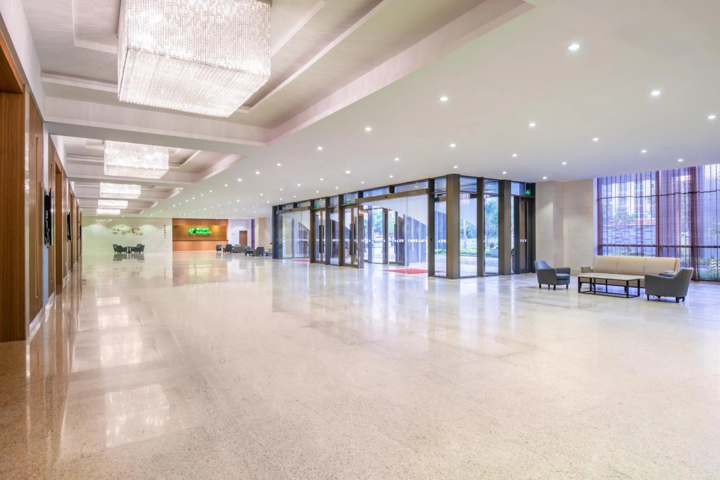Lobby or reception in Holiday Inn Putian Xiuyu by IHG