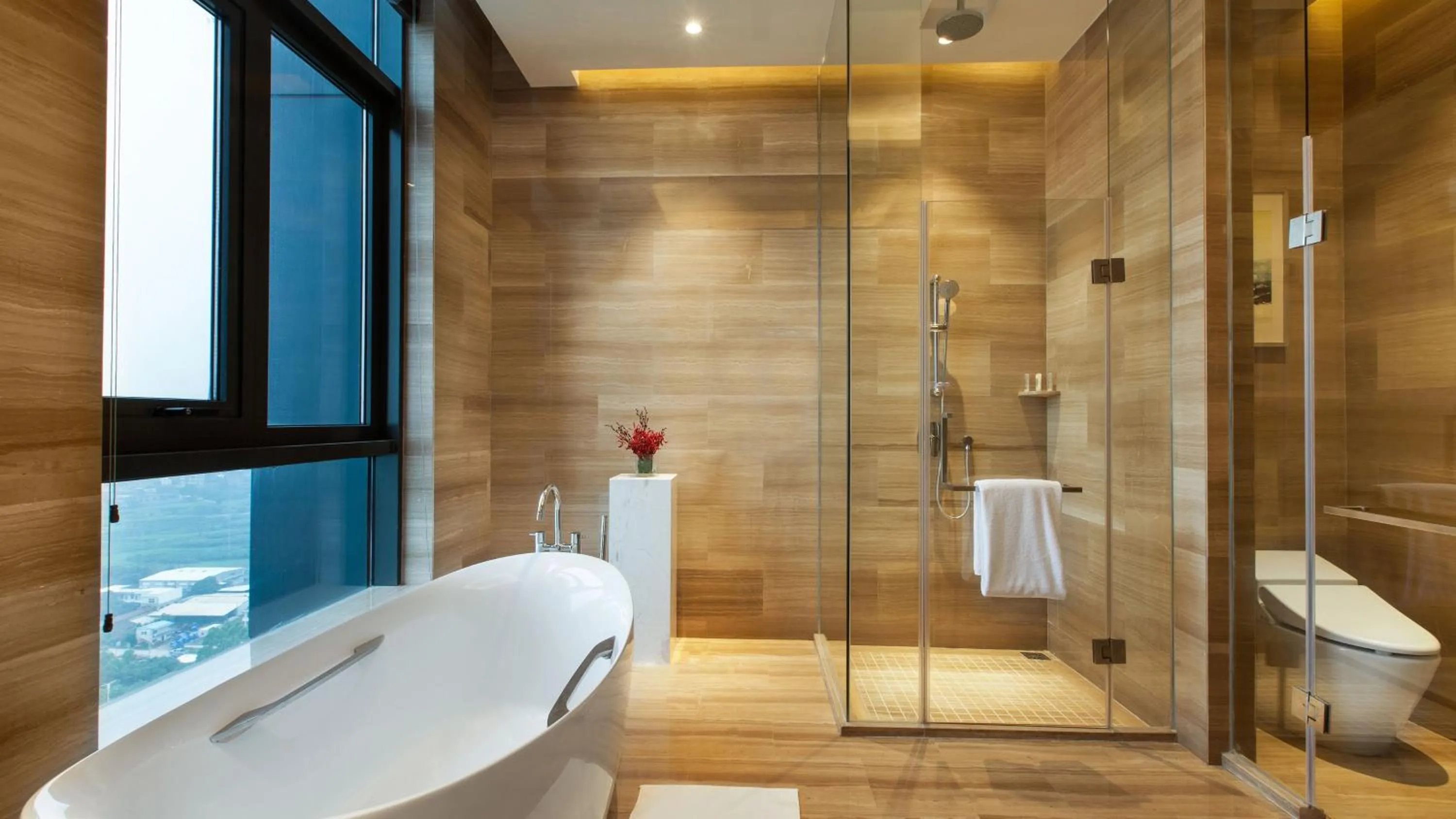 Swimming pool in Holiday Inn Putian Xiuyu by IHG