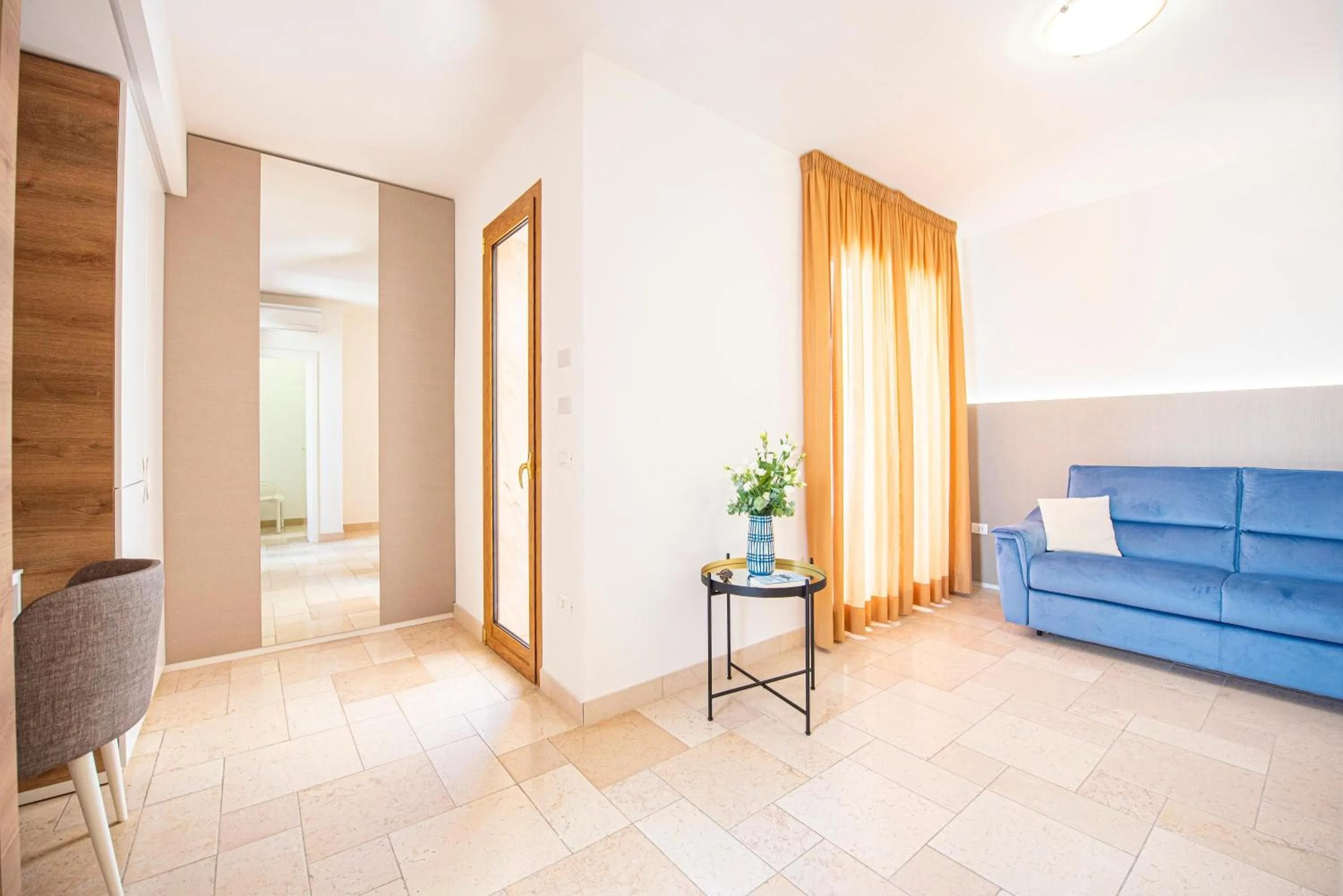 Photo of the whole room in Marelive - CDSHotels