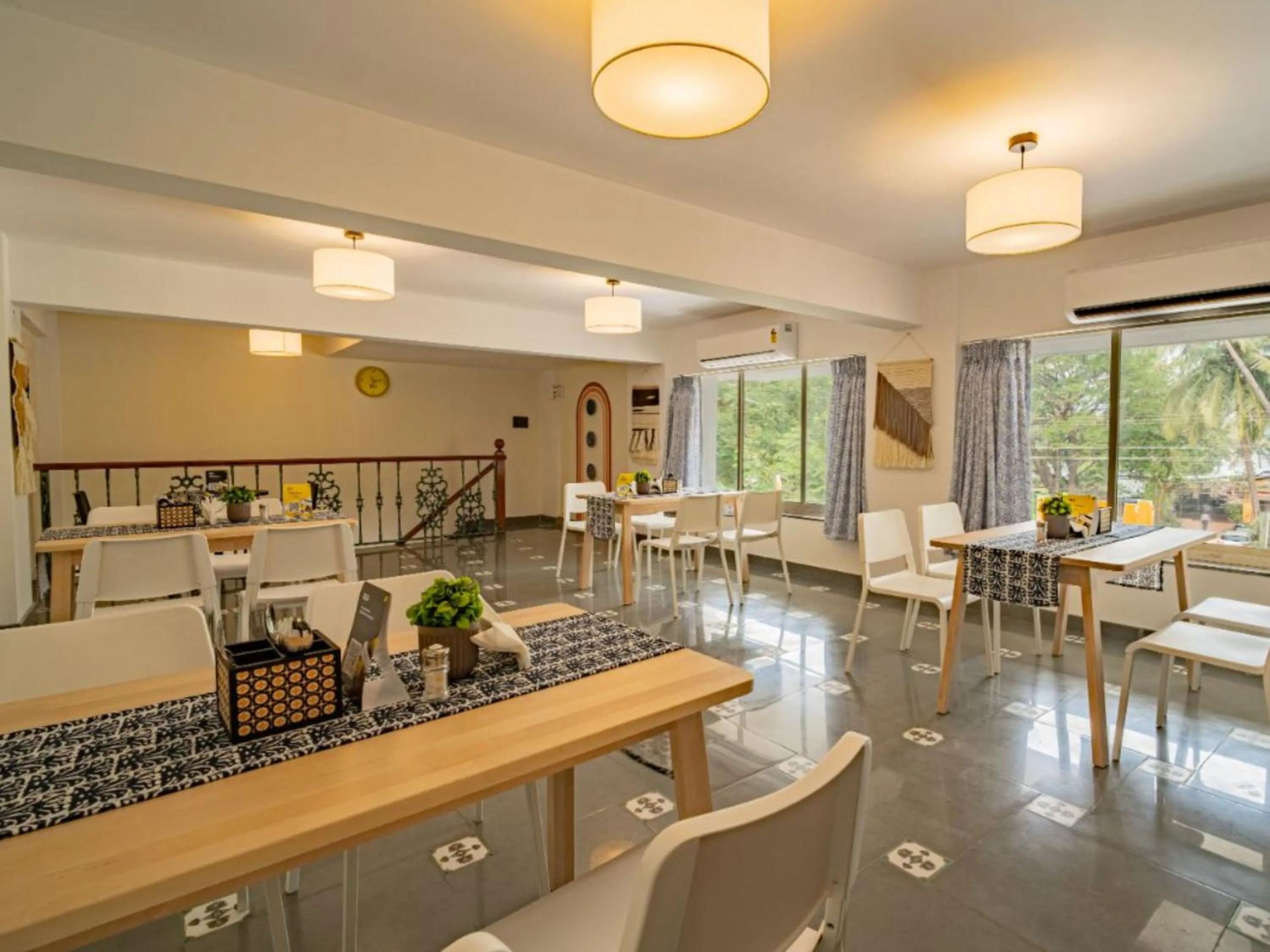 Restaurant/places to eat in The Hosteller Goa, Old Goa