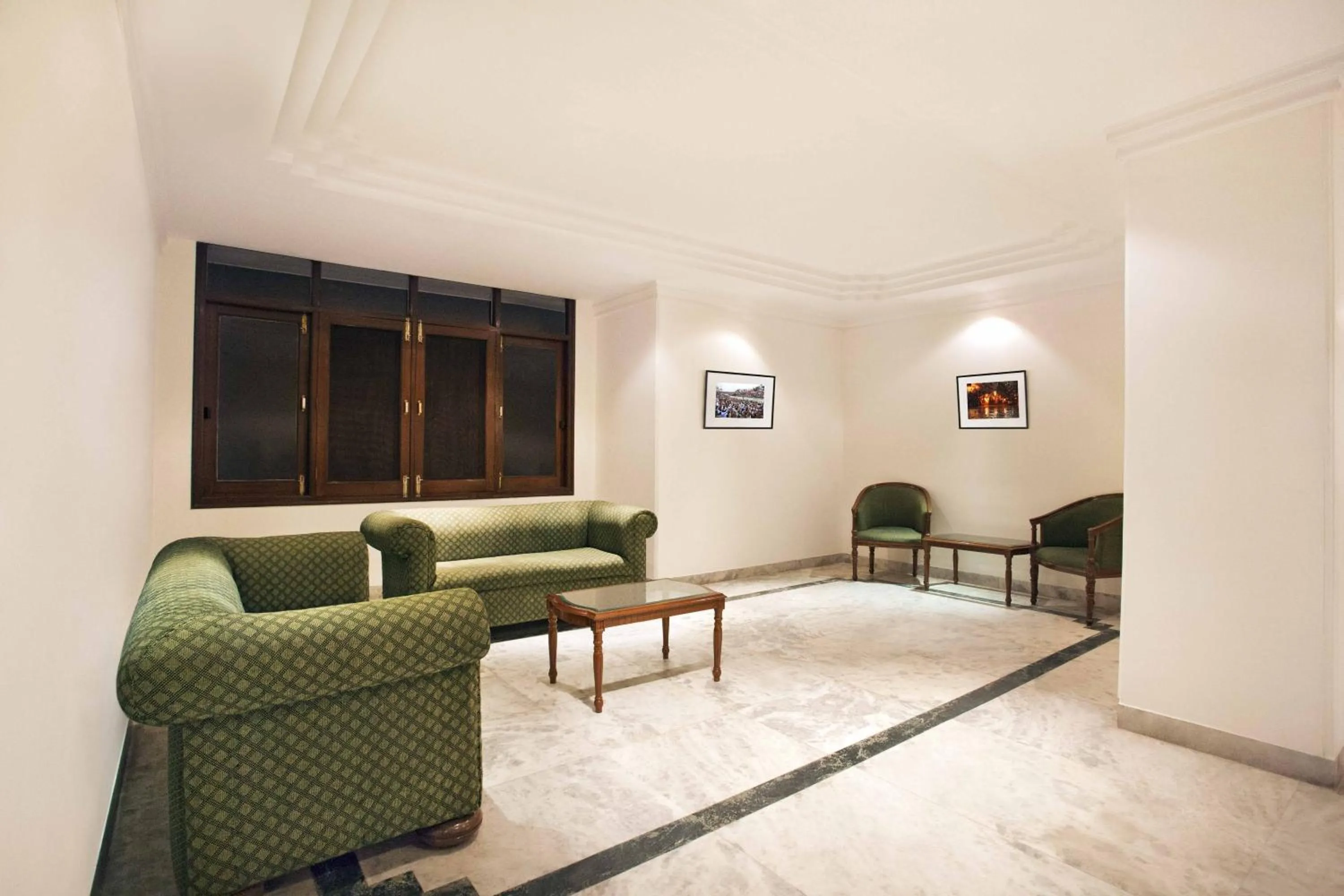 Lobby or reception in Hotel Alpana