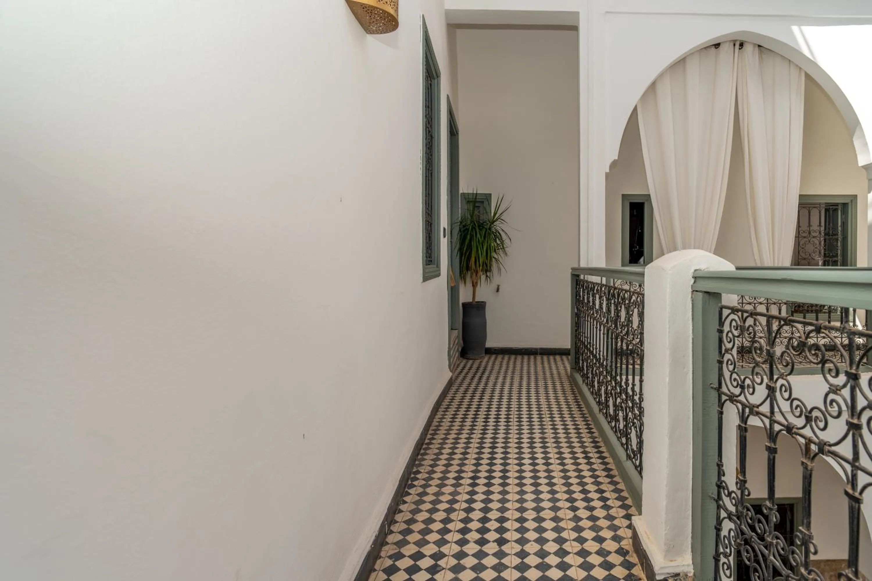 Property building in Riad Nafora