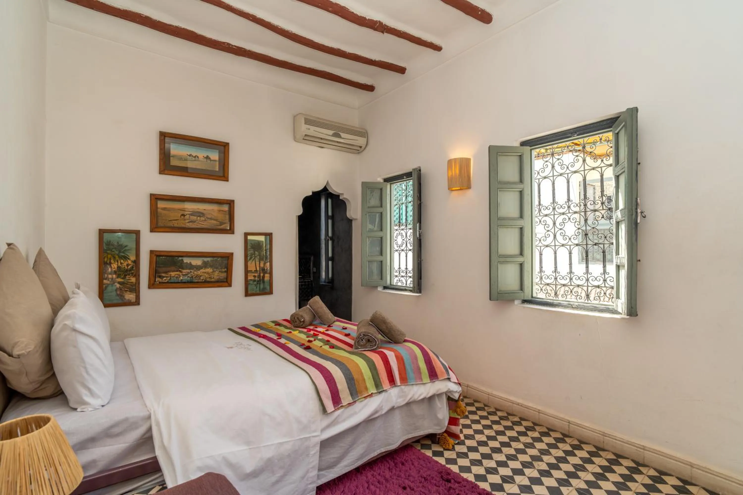 Photo of the whole room, Bed in Riad Nafora