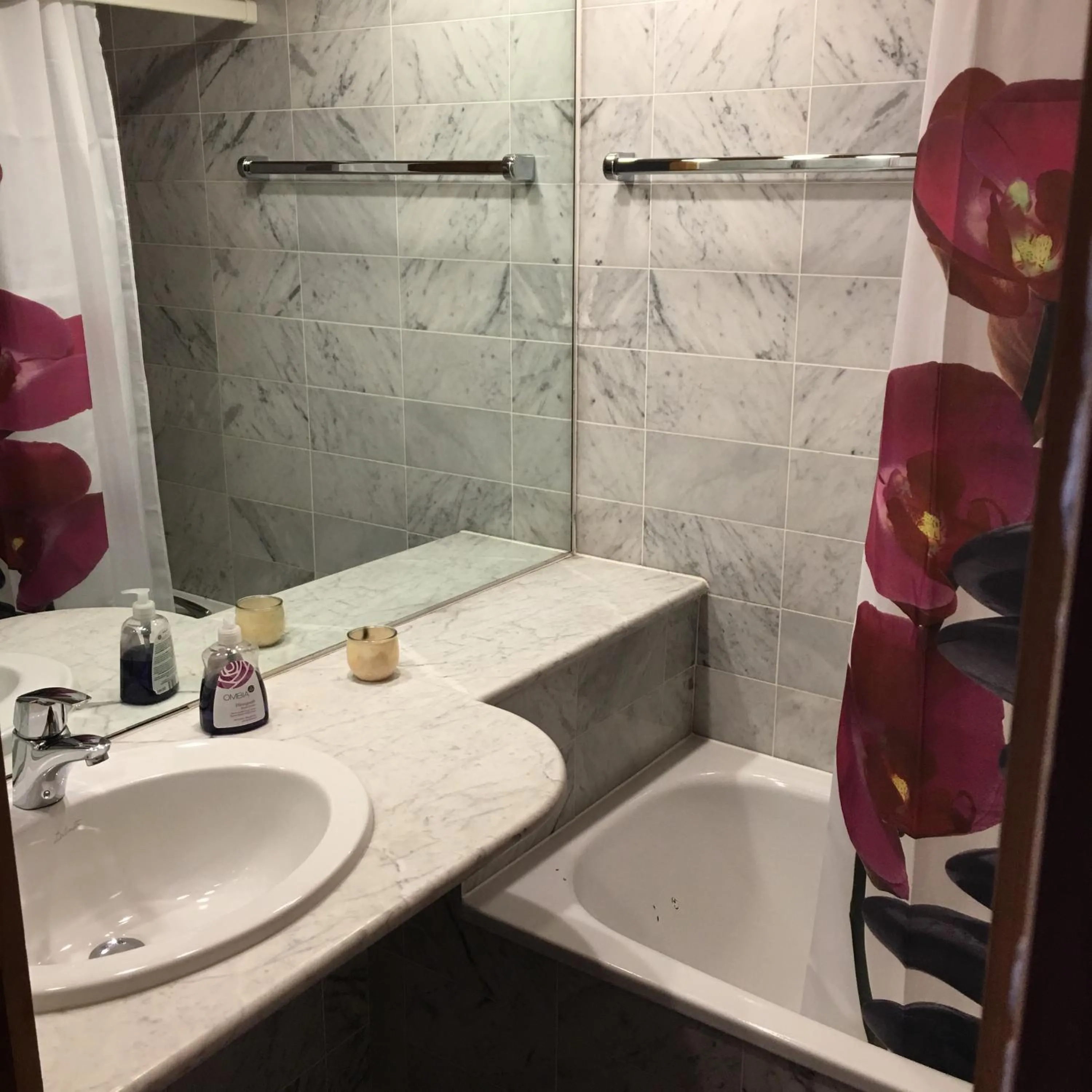 One-Bedroom Apartment with Balcony - single occupancy in Apartment 162 - Bristol