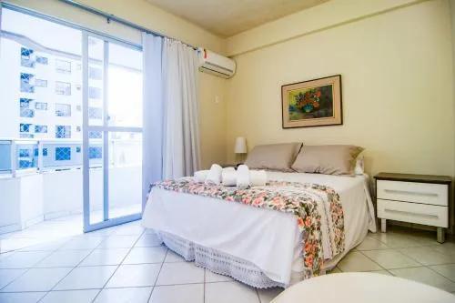 Apto com vista para o mar na Barra Norte YF4514