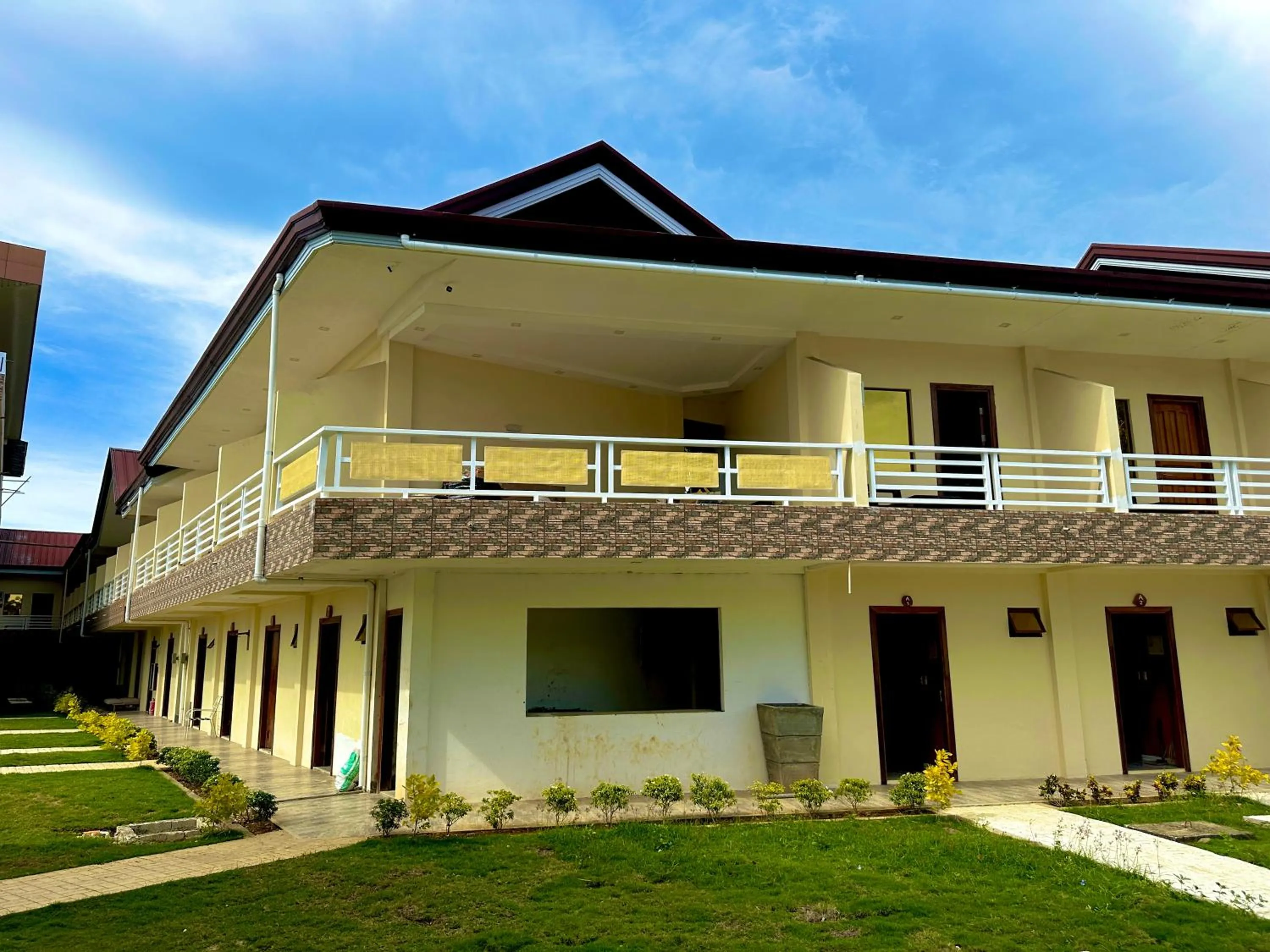 On Board Lifestyle Resort FREE MOTORBIKE