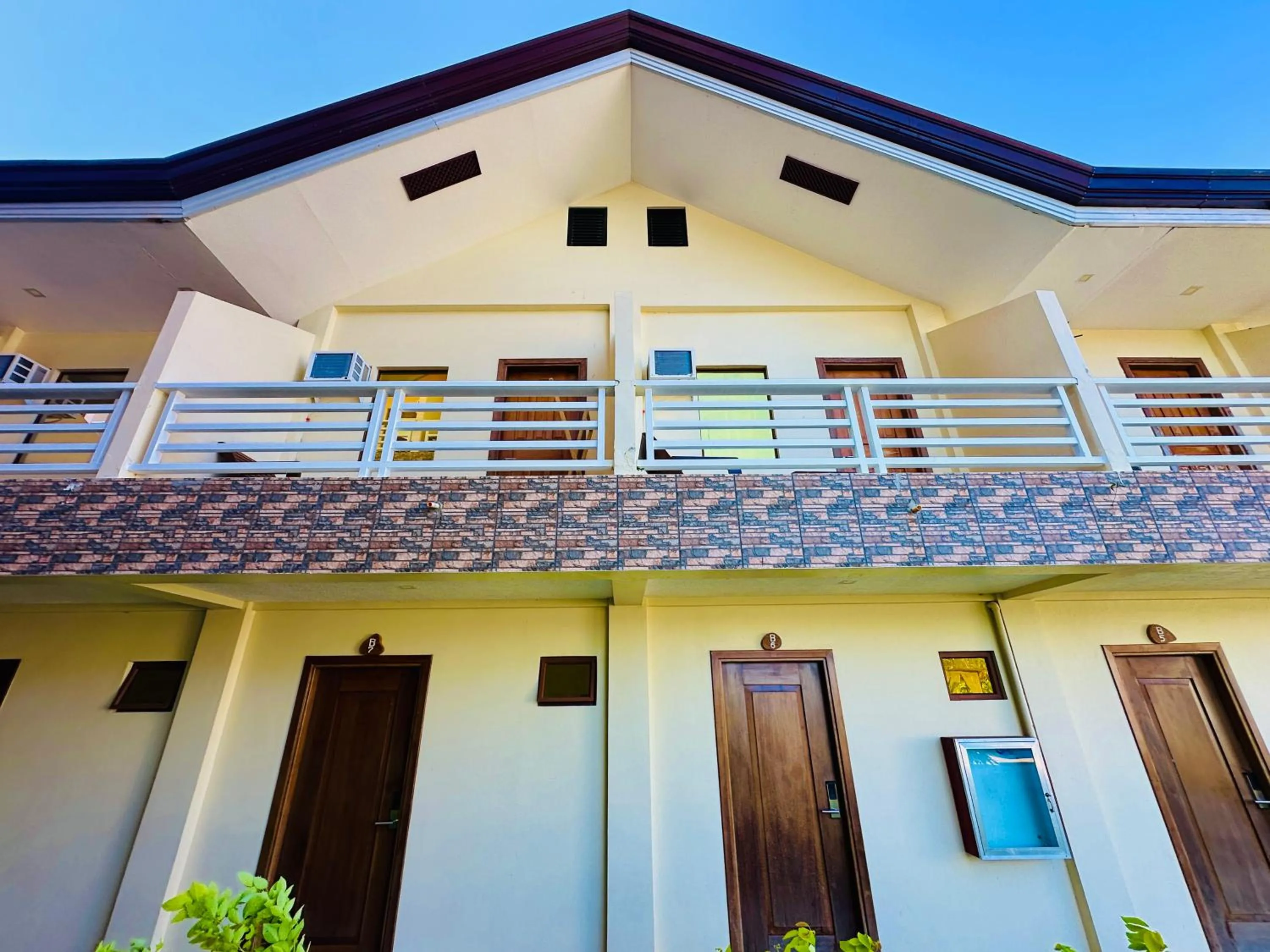 On Board Lifestyle Resort FREE MOTORBIKE