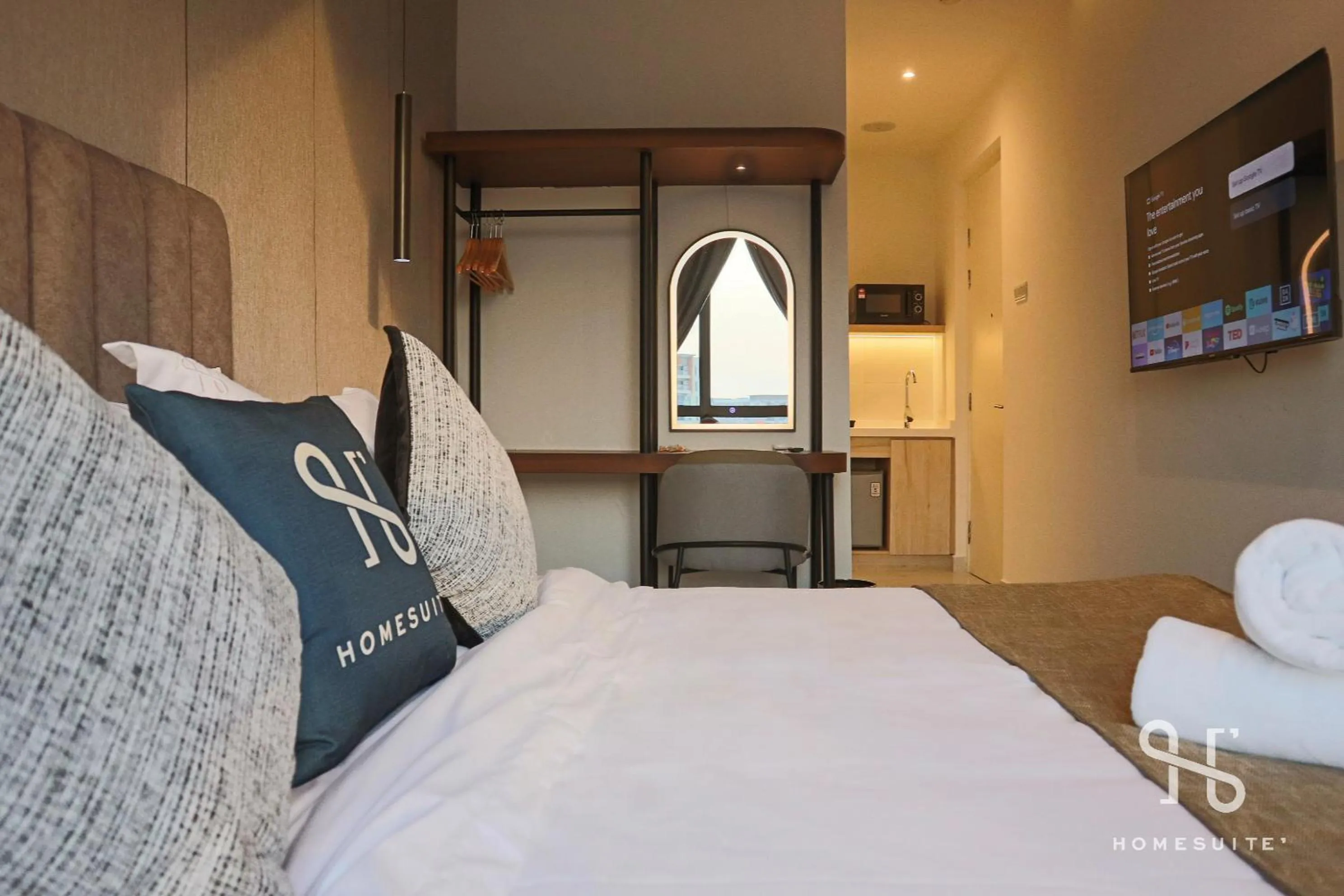 TV and multimedia, Bed in The SIGAR Hotel at Sutera Bay