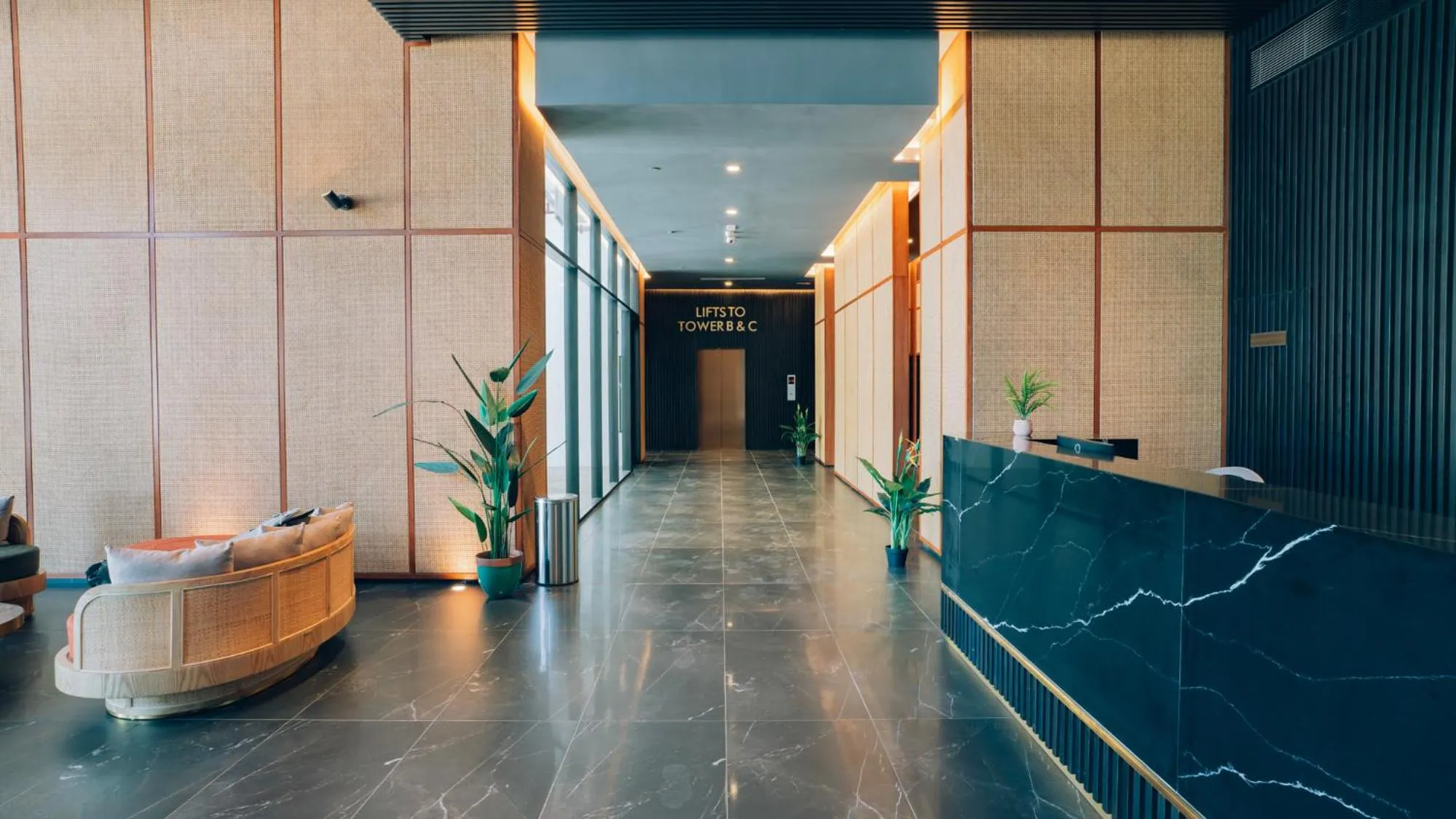 Lobby or reception in The SIGAR Hotel at Sutera Bay