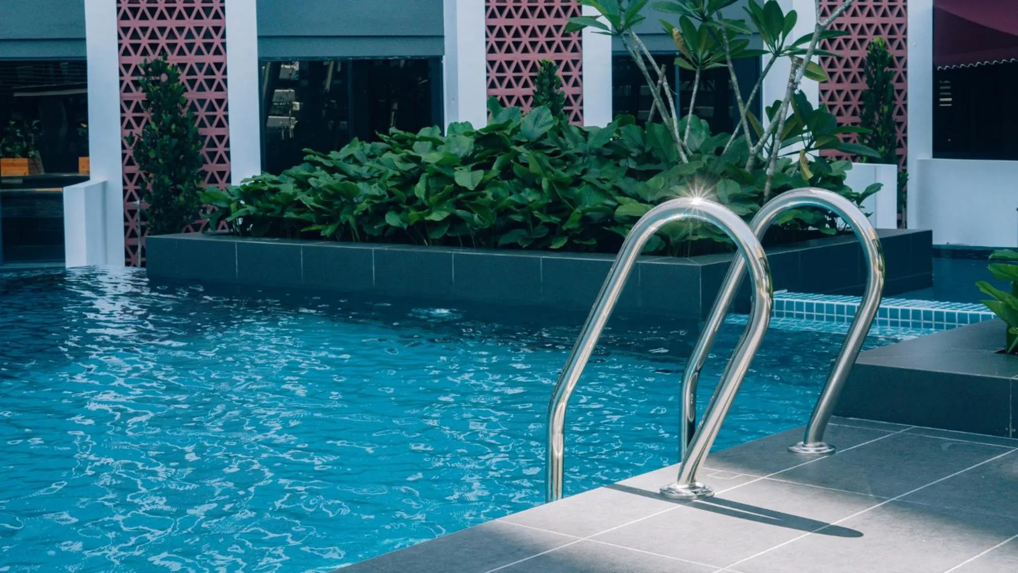Swimming pool in The SIGAR Hotel at Sutera Bay