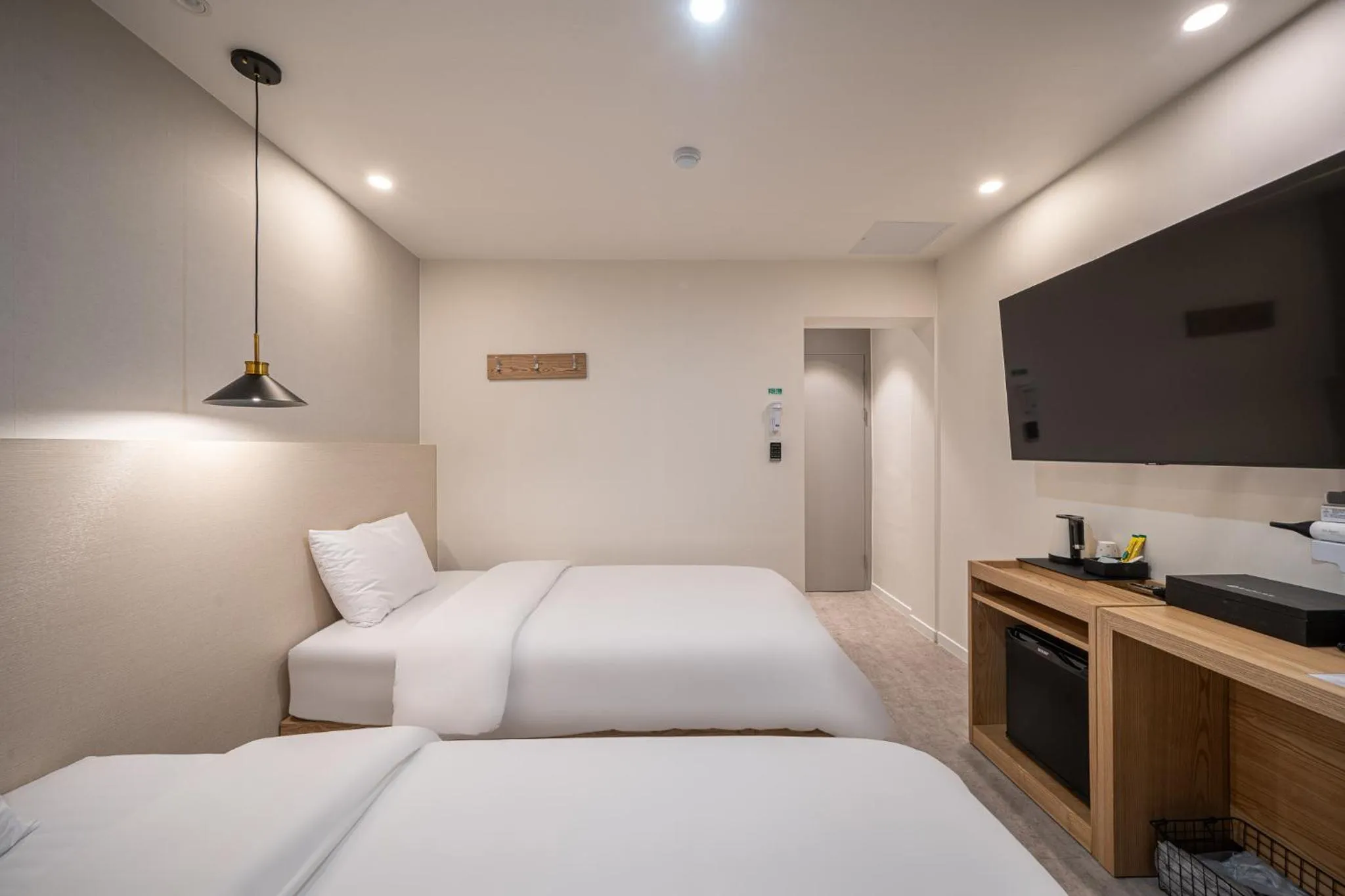 Bed in Elegance hotel hwangridan