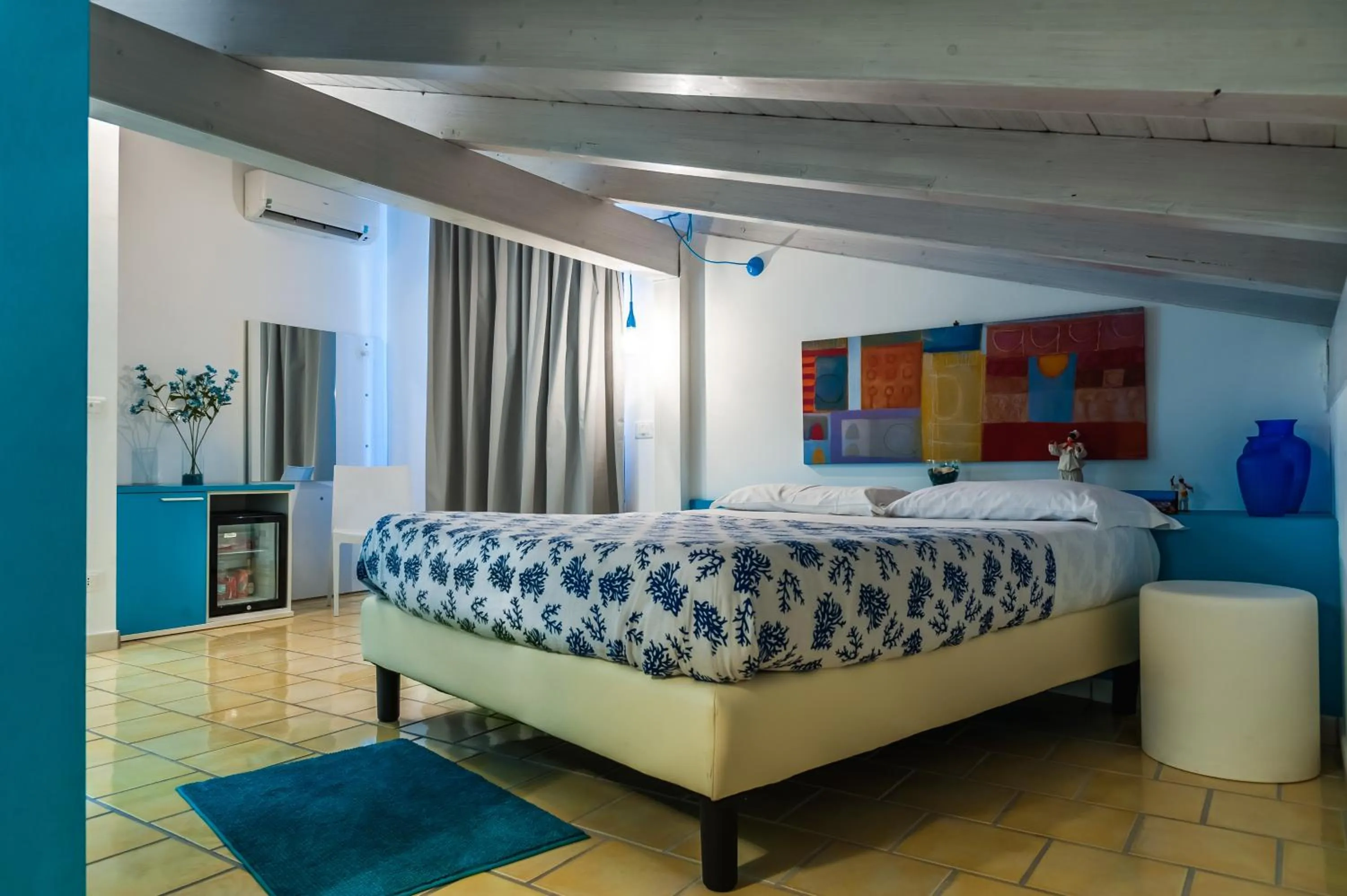 Photo of the whole room, Bed in Settessenze Residence & Rooms