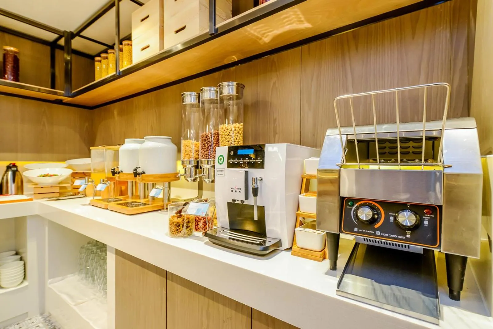 Kitchen or kitchenette in Echarm Hotel Chongqing Dadukou Commercial Center Xinshancun Metro Station Branch