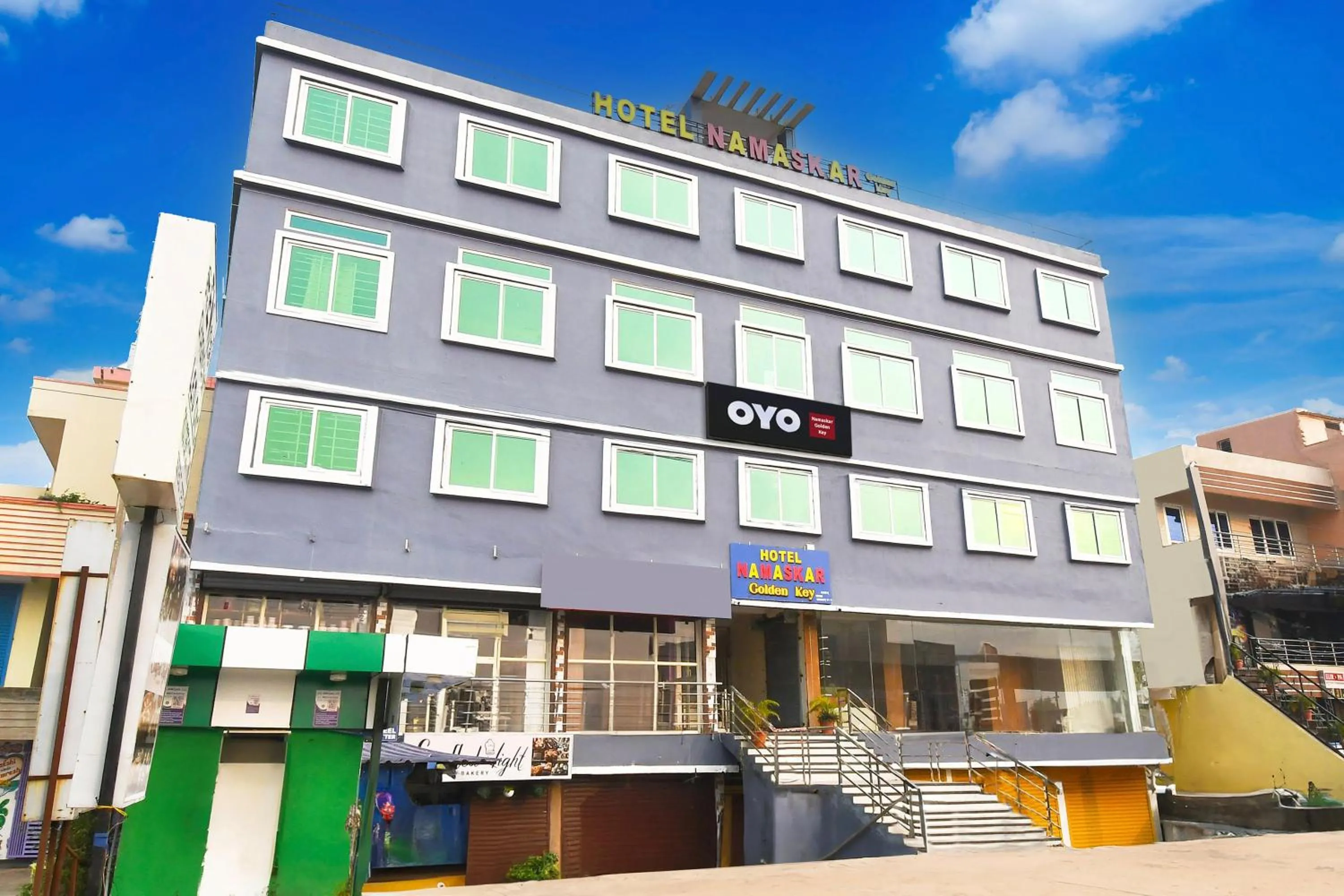 Hotel O Kalyani Golden Key