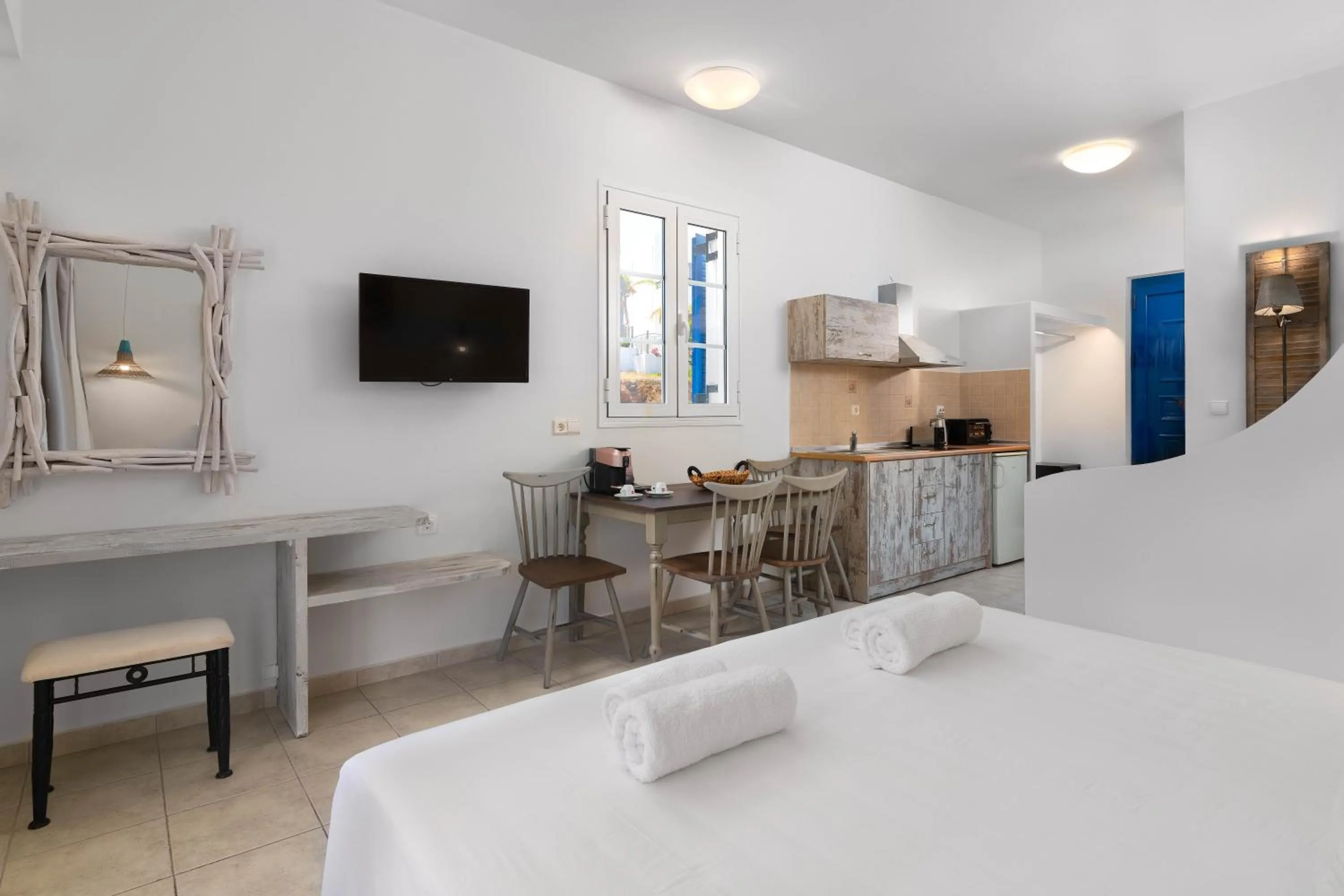 TV and multimedia in 'Lindian Myth' Sea View Studios