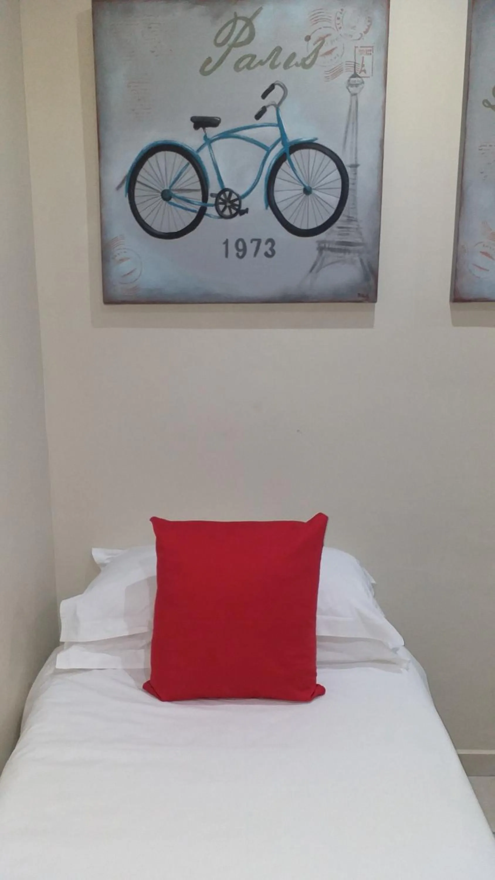 Bedroom, Bed in Gecko Inn