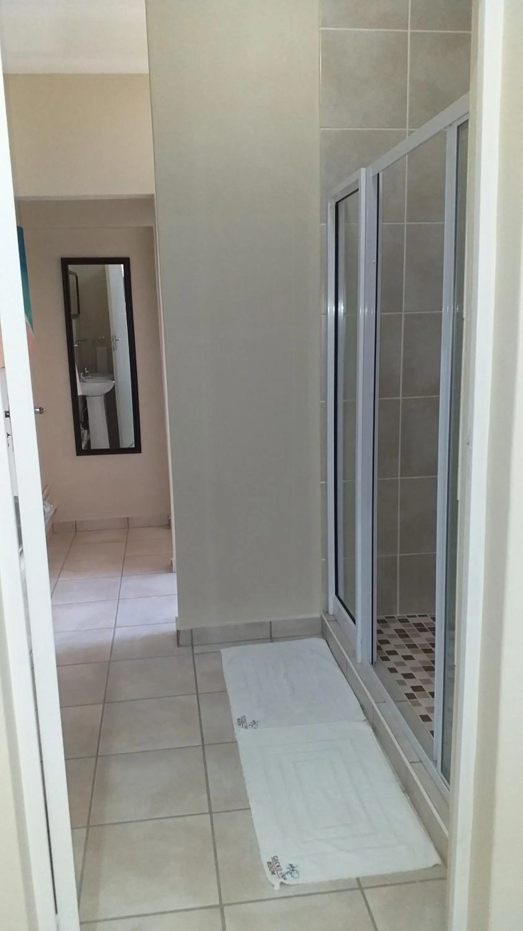 Bathroom in Gecko Inn