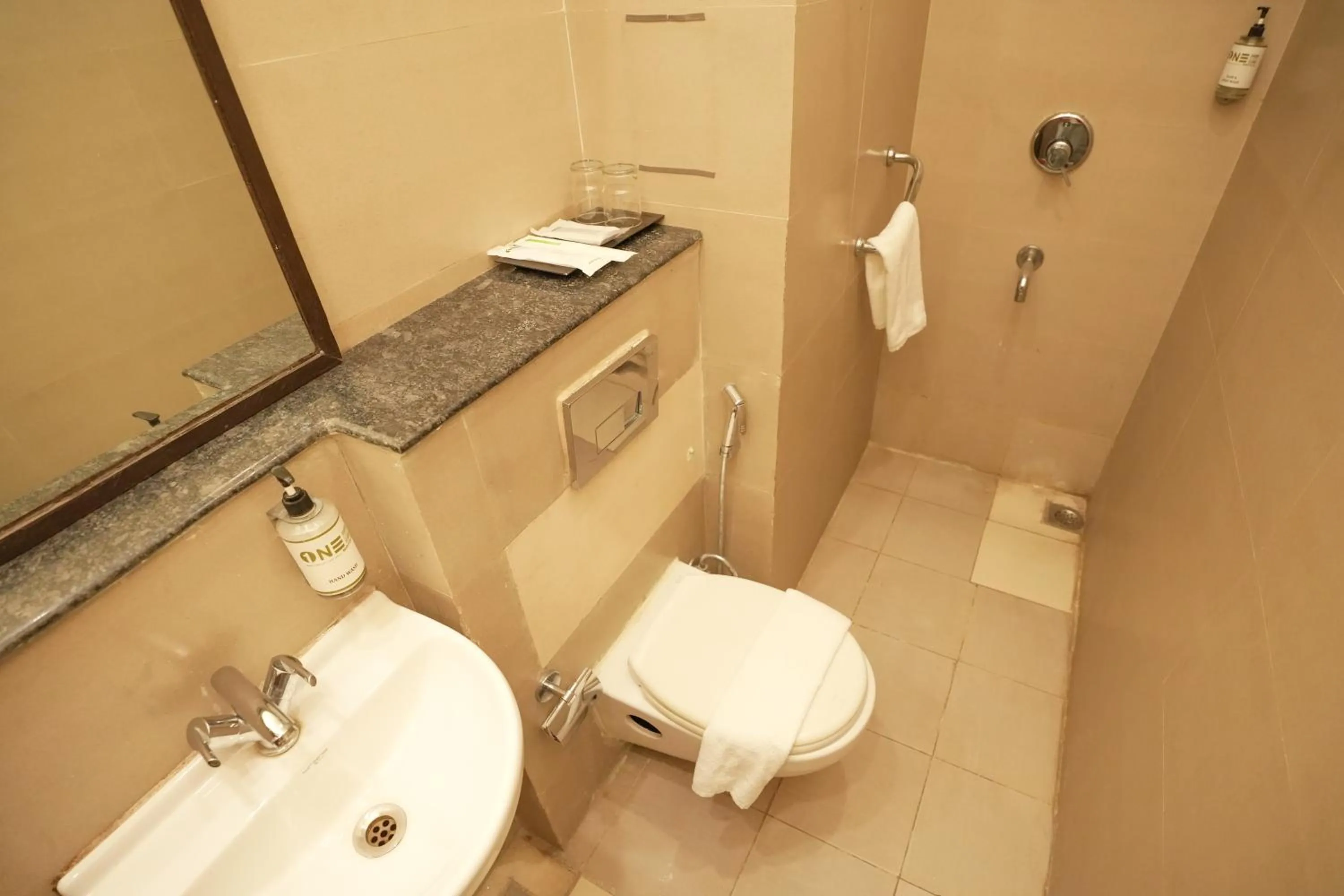 Toilet in One Earth City Heart Rishikesh