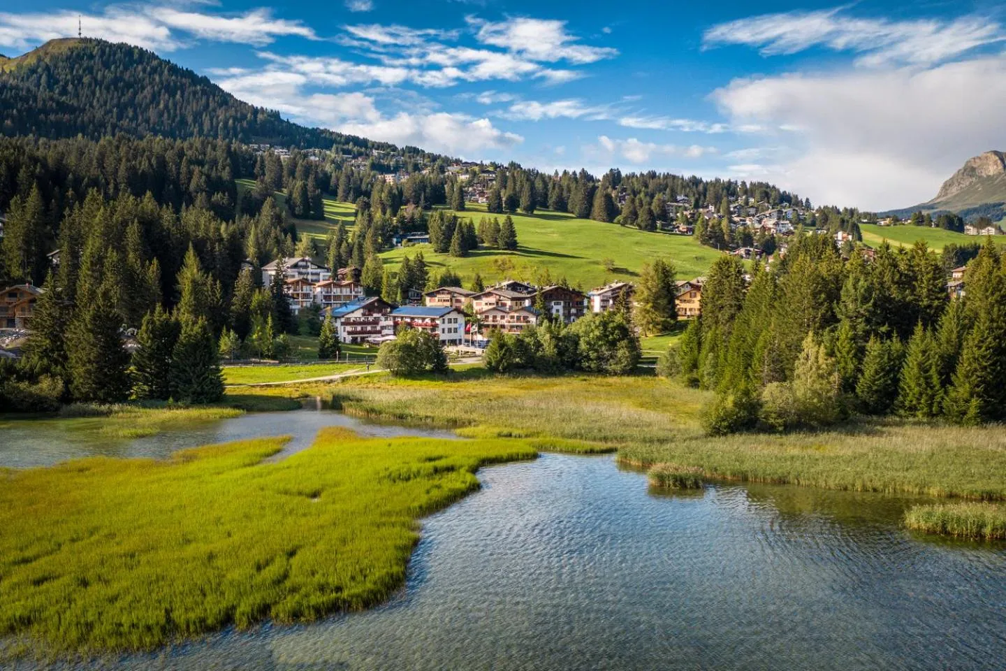 Property building in Hotel Seehof direkt am Heidsee