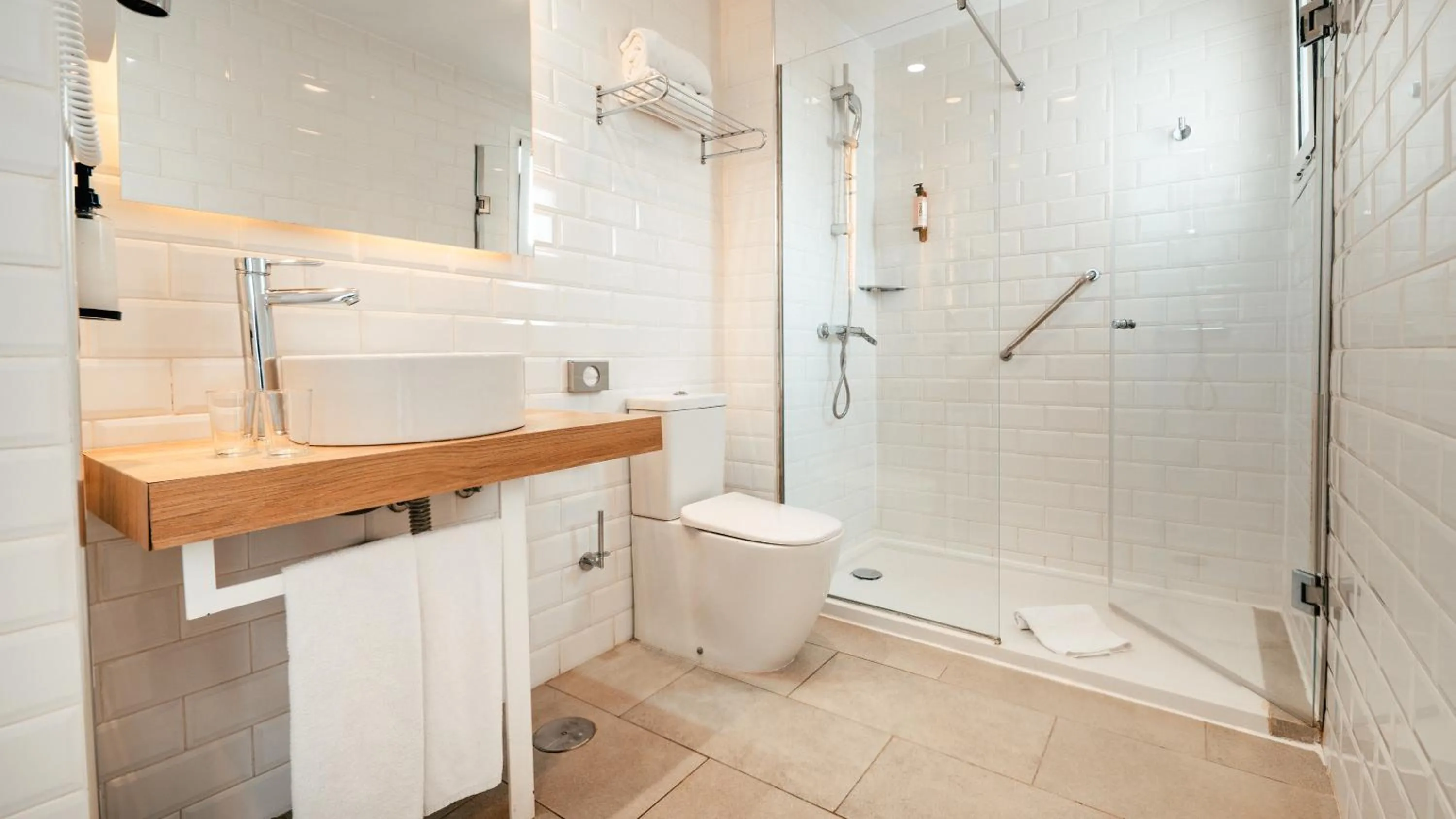 Bathroom in Labranda Alyssa Suite Hotel