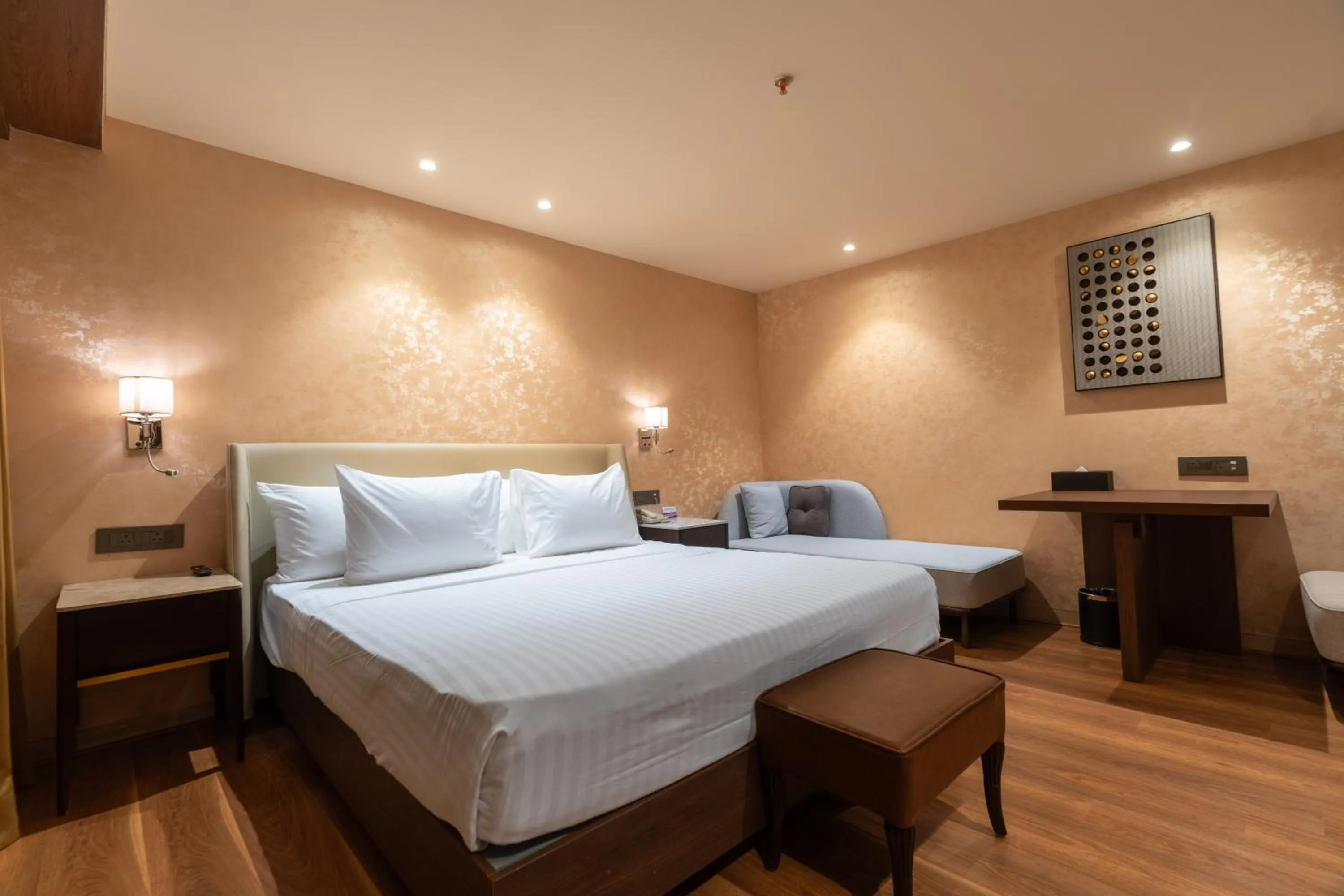 Bedroom, Bed in Clarks Inn Suites Hyderabad Airport