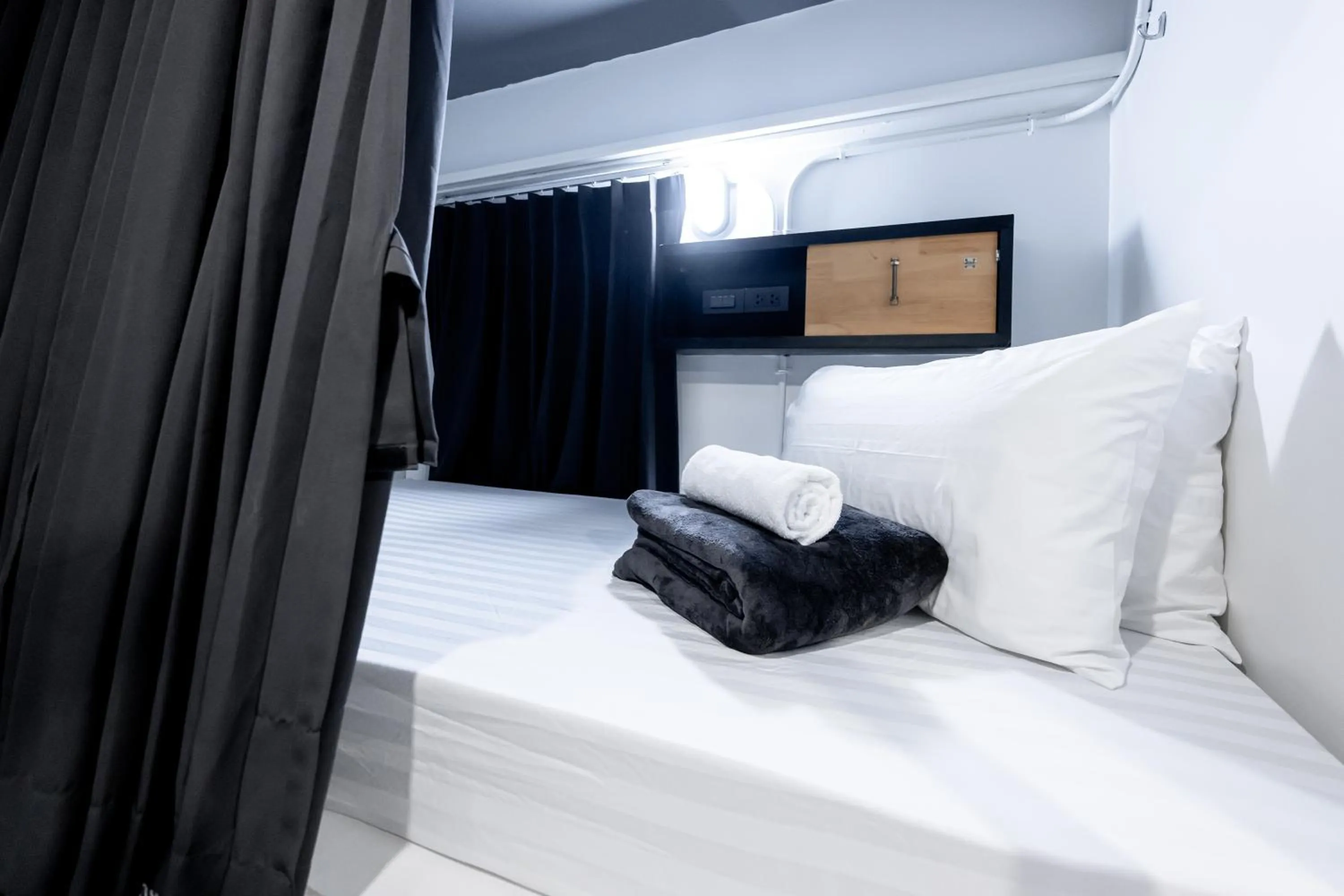 Bed in Vibes Hostel Bangkok