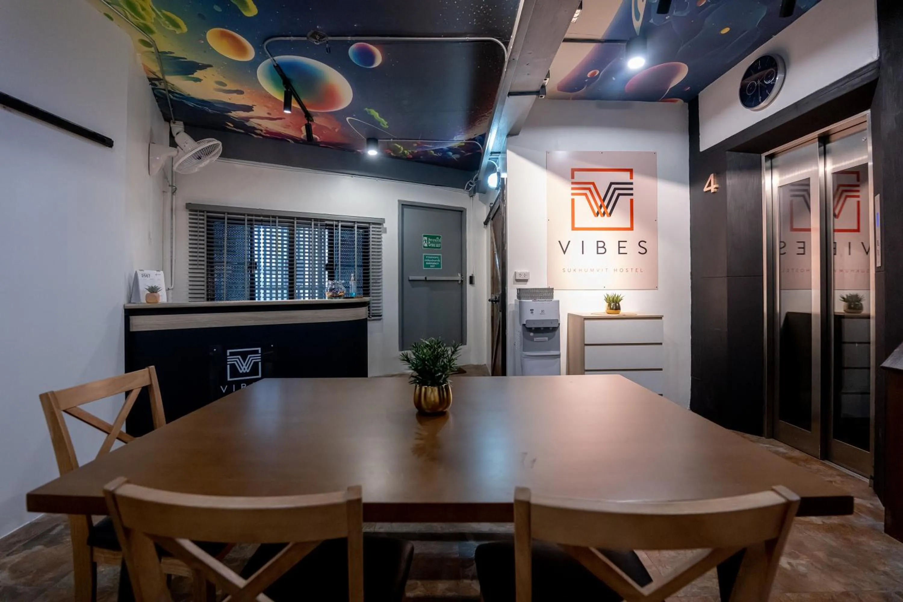 Lobby or reception in Vibes Hostel Bangkok