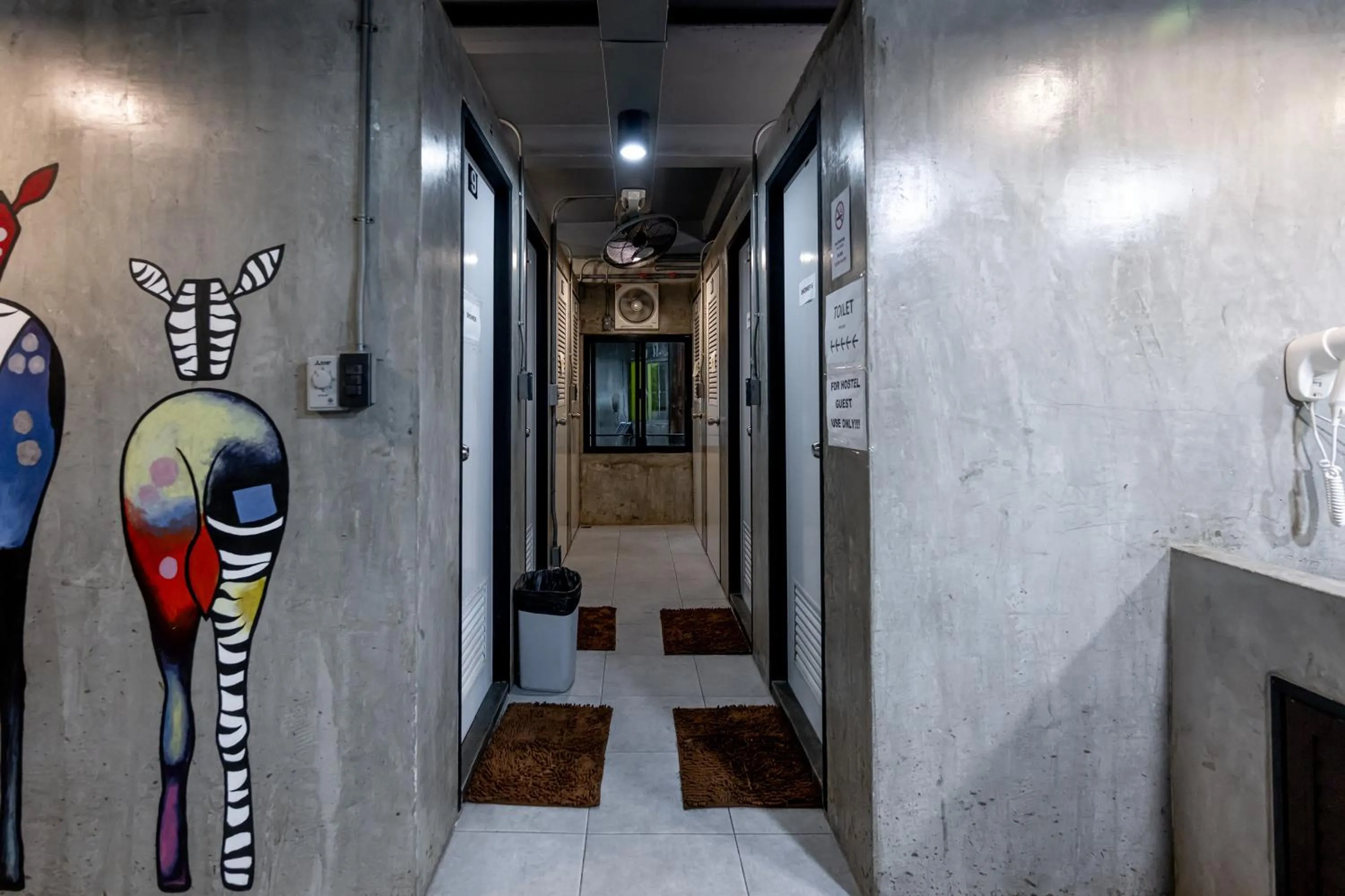 Bathroom in Vibes Hostel Bangkok