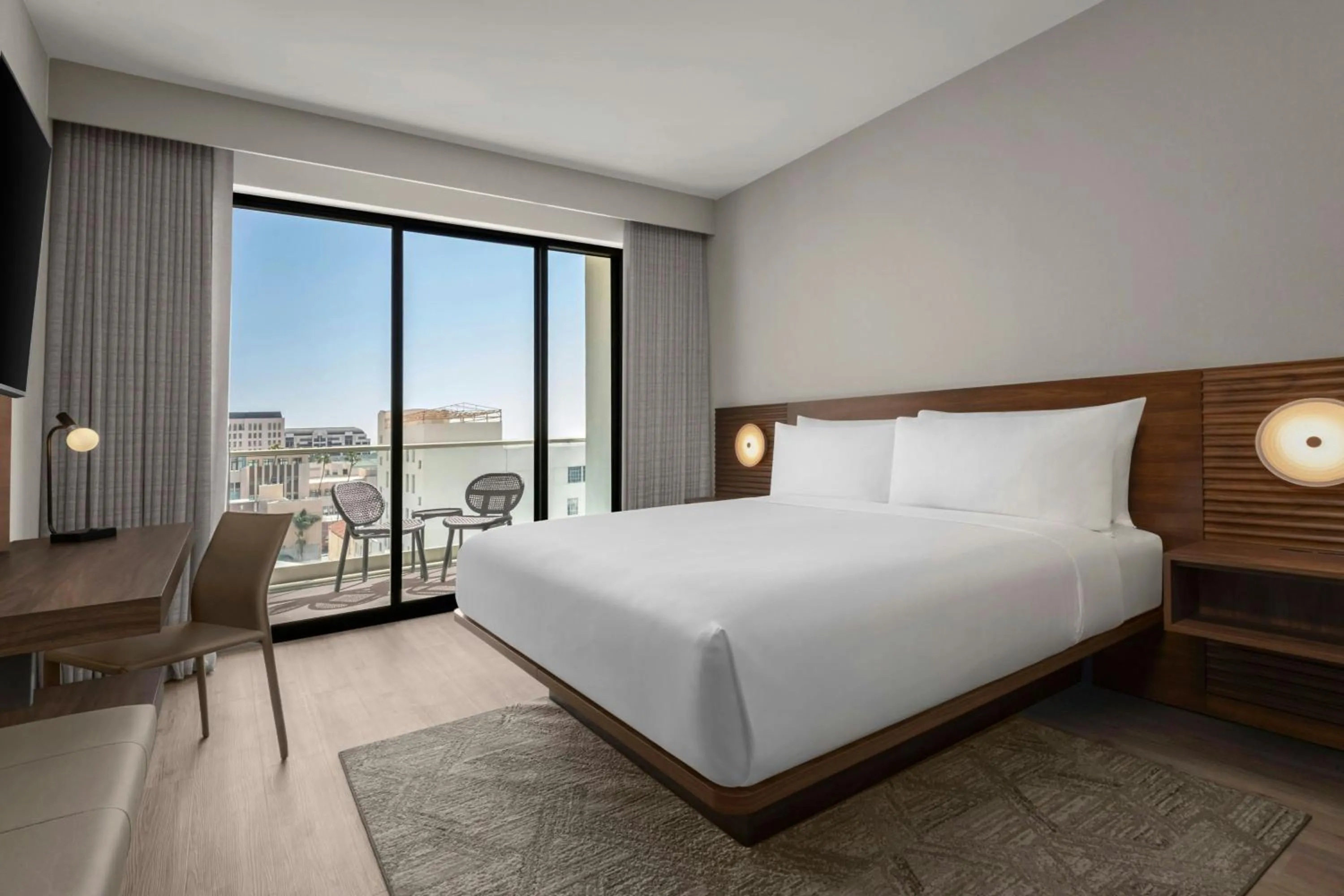 Photo of the whole room, Bed in AC Hotel by Marriott Pasadena