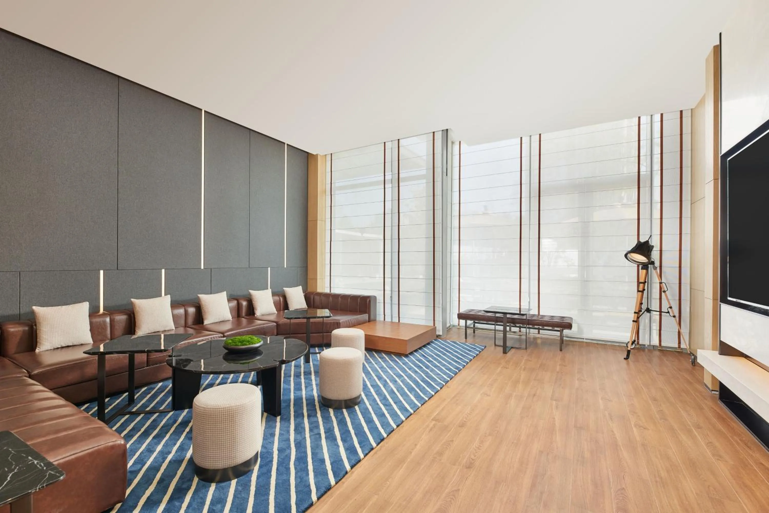 Lobby or reception in Four Points by Sheraton Chongqing North Railway Station