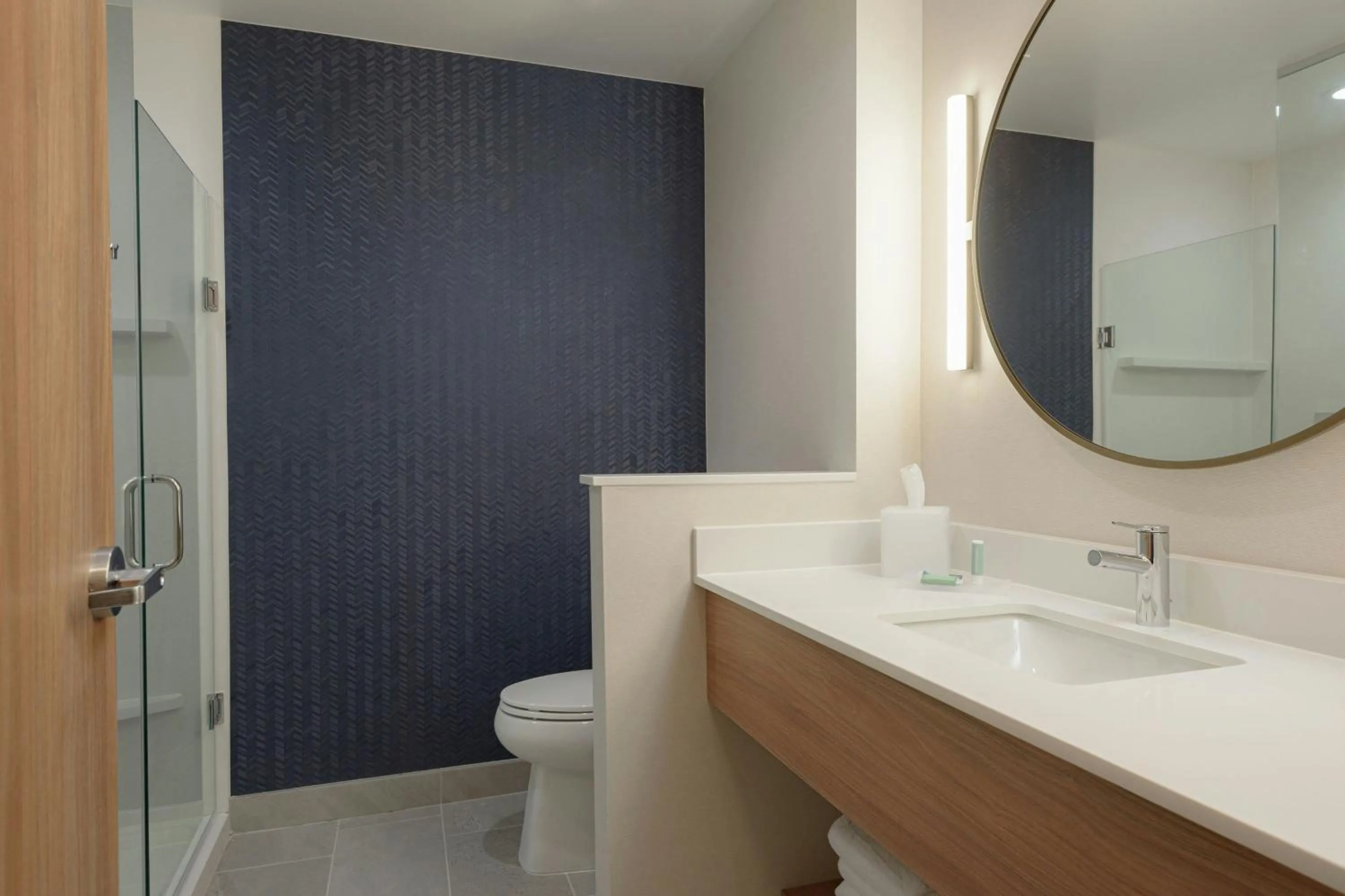 Bathroom in Fairfield by Marriott Inn & Suites Cincinnati Oakley