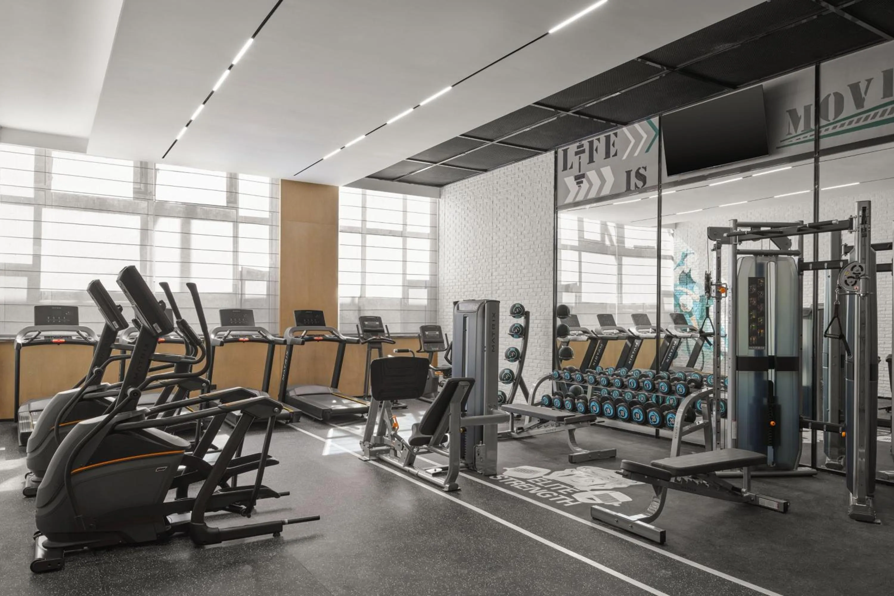 Fitness centre/facilities in Four Points by Sheraton Datong Pingcheng