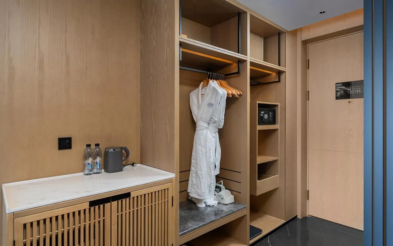 Four Points by Sheraton Dali, Erhai